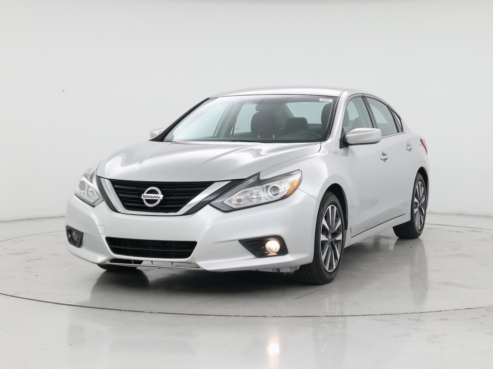 2017 Nissan Altima SV - Photo 5