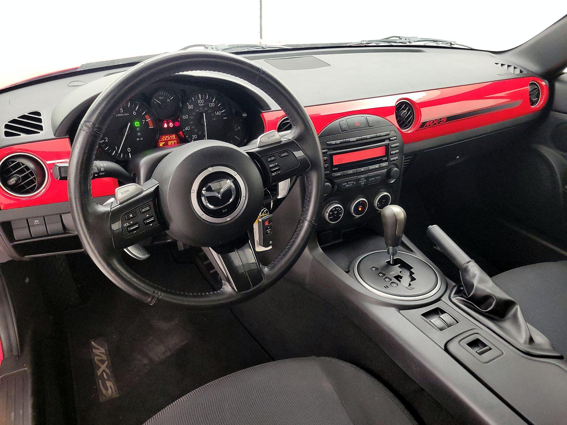 Thumbnail: 2015 Mazda MX-5 Miata - 9