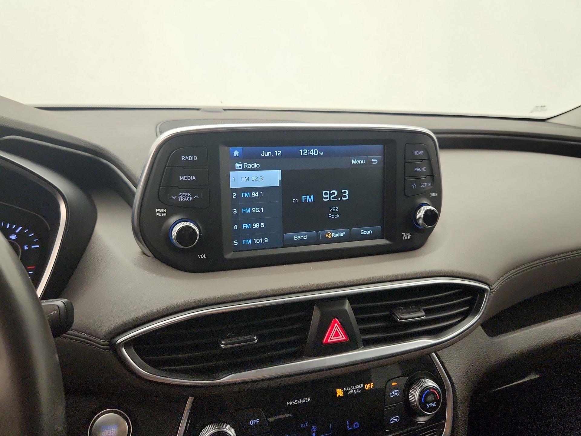 Thumbnail: 2019 Hyundai Santa Fe - 15
