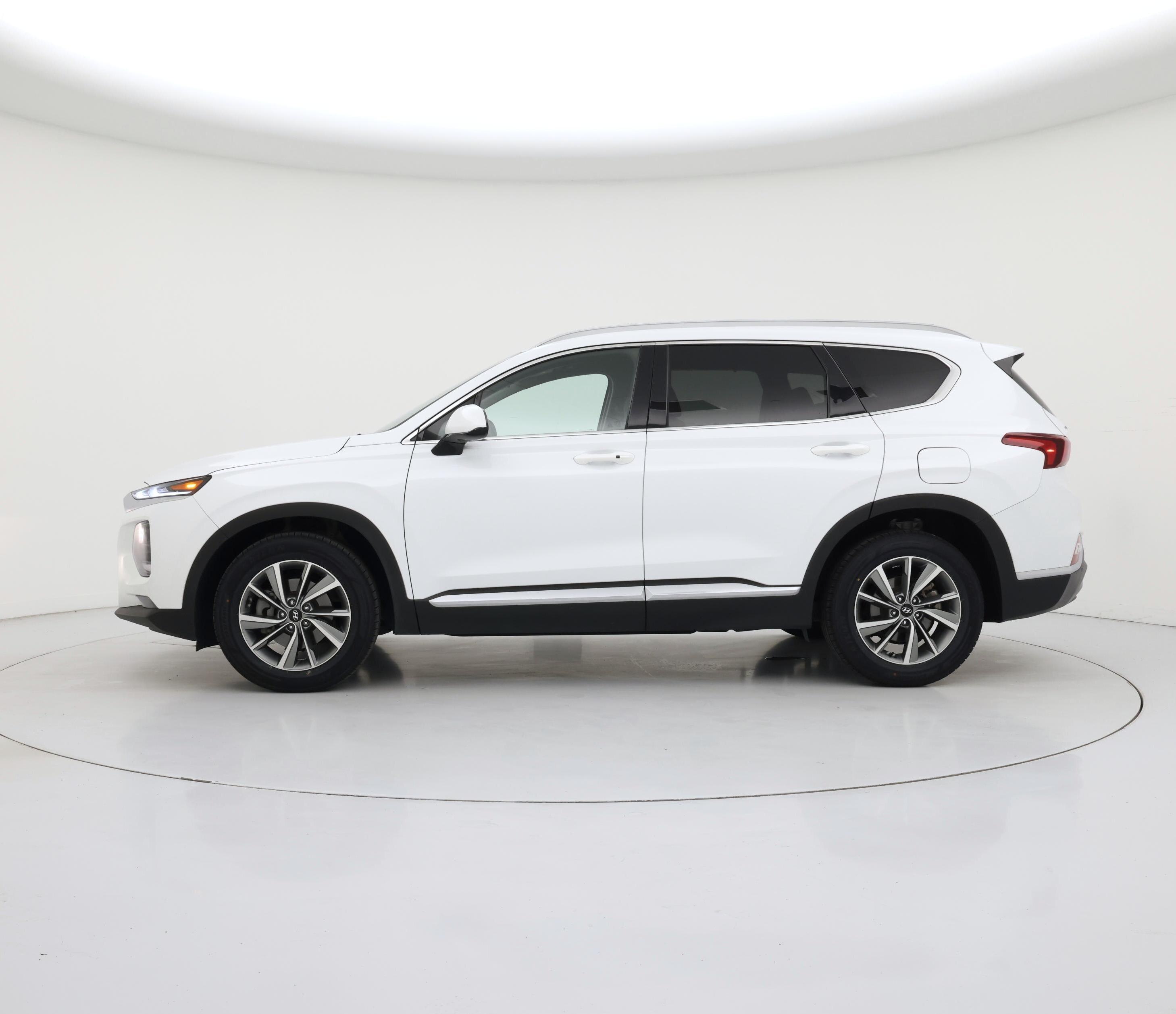 Thumbnail: 2019 Hyundai Santa Fe - 3