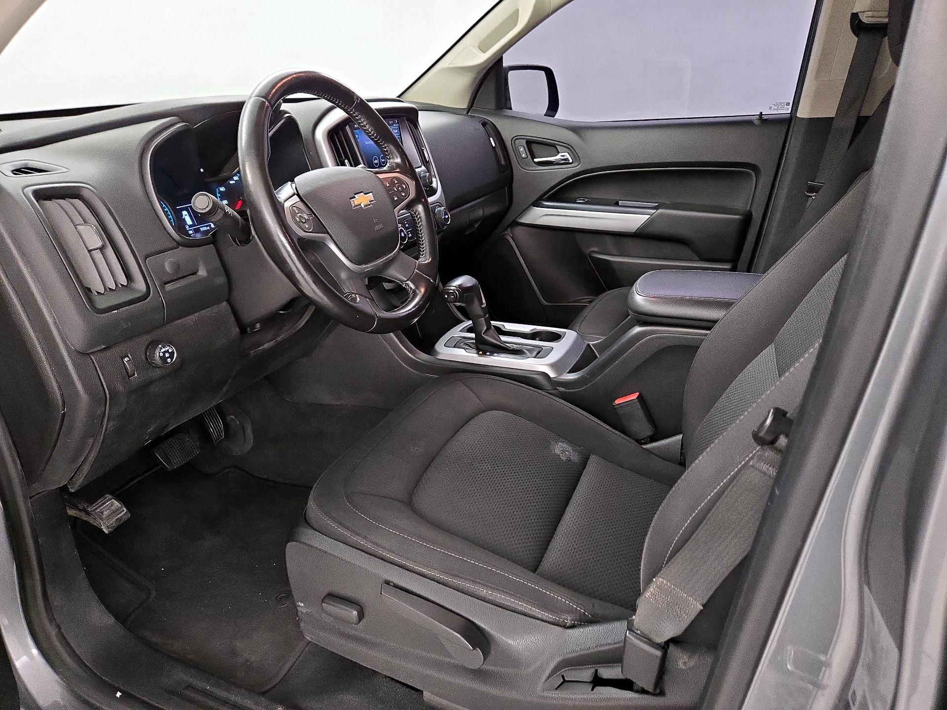 Thumbnail: 2021 Chevrolet Colorado - 11