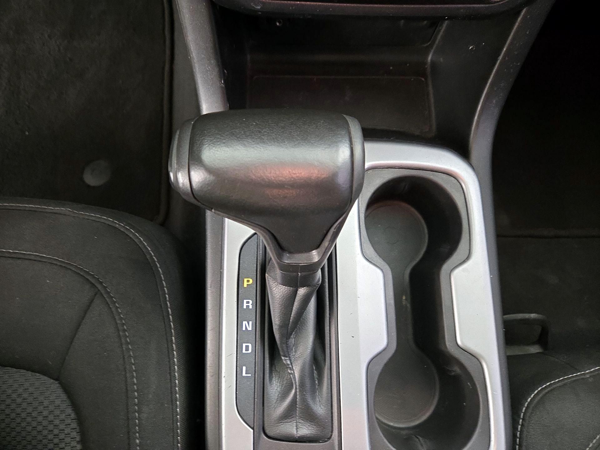 Thumbnail: 2021 Chevrolet Colorado - 17