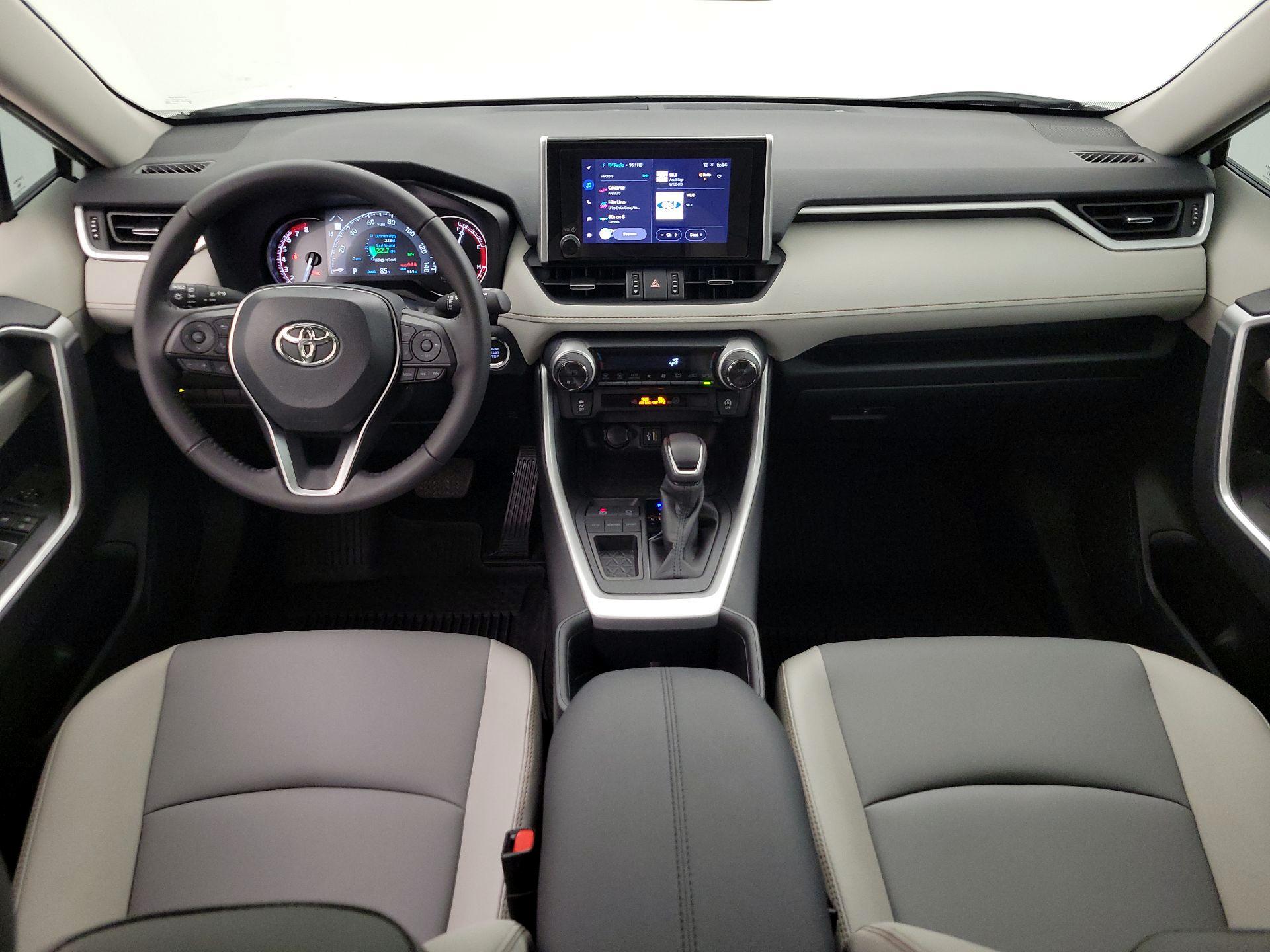 Thumbnail: 2025 Toyota RAV4 - 9