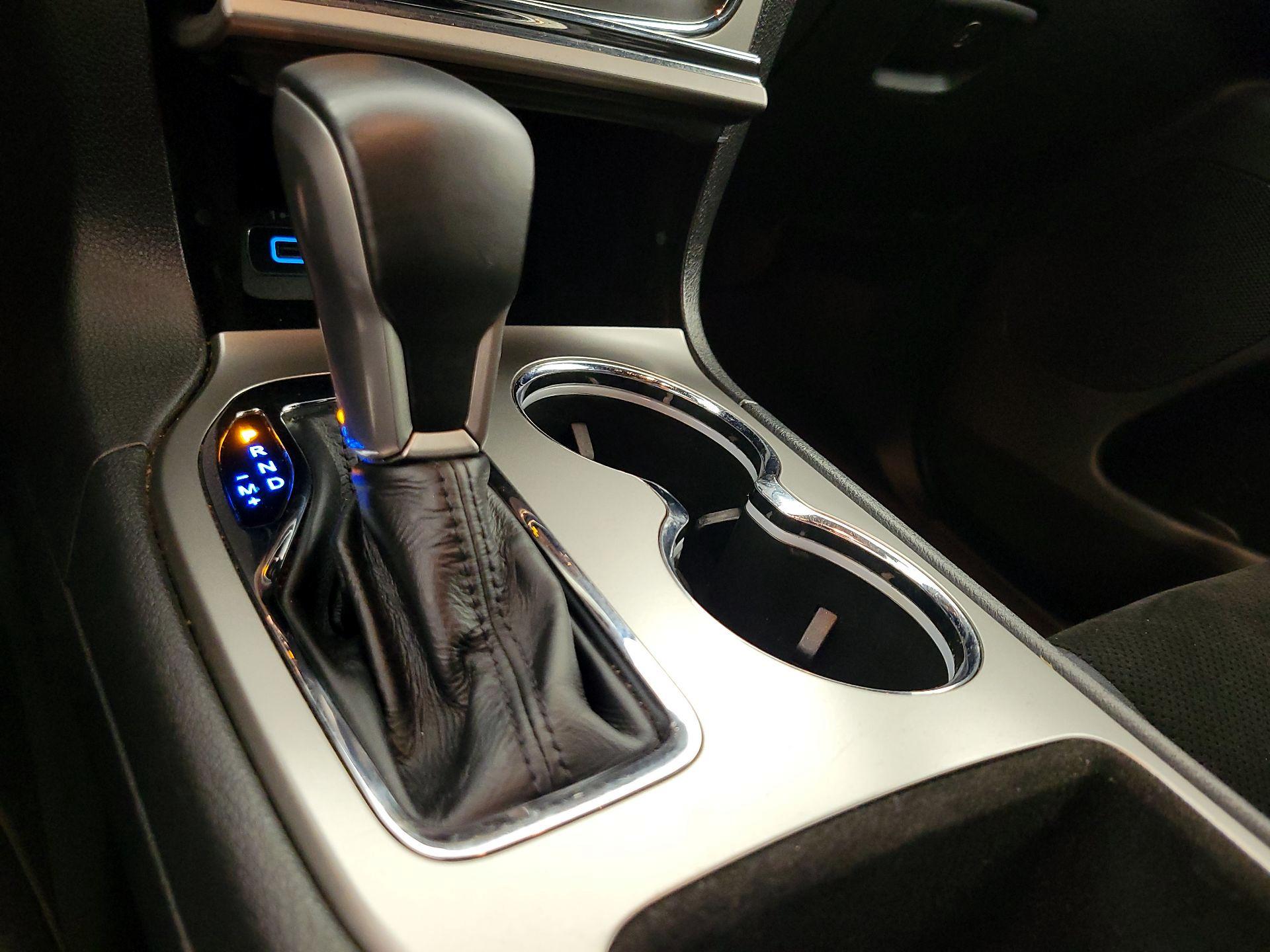 Thumbnail: 2018 Jeep Grand Cherokee - 17