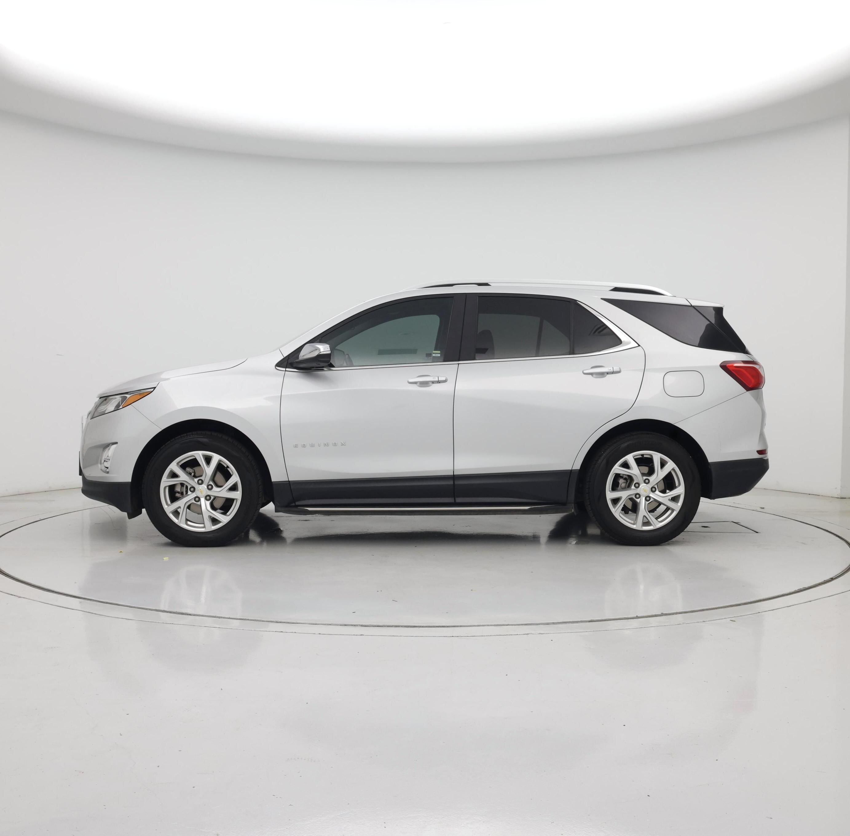Thumbnail: 2018 Chevrolet Equinox - 3