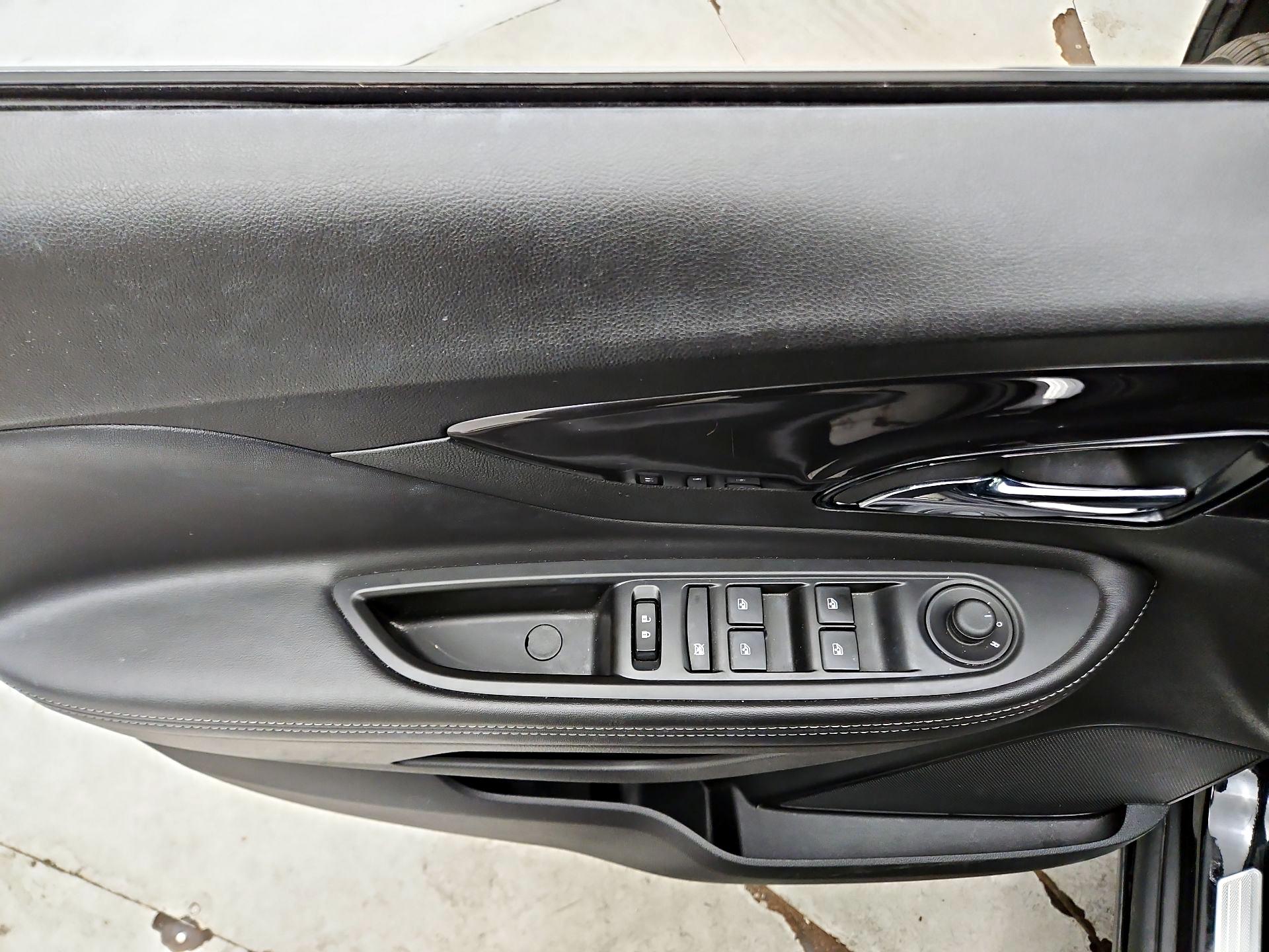 Thumbnail: 2022 Buick Encore - 12