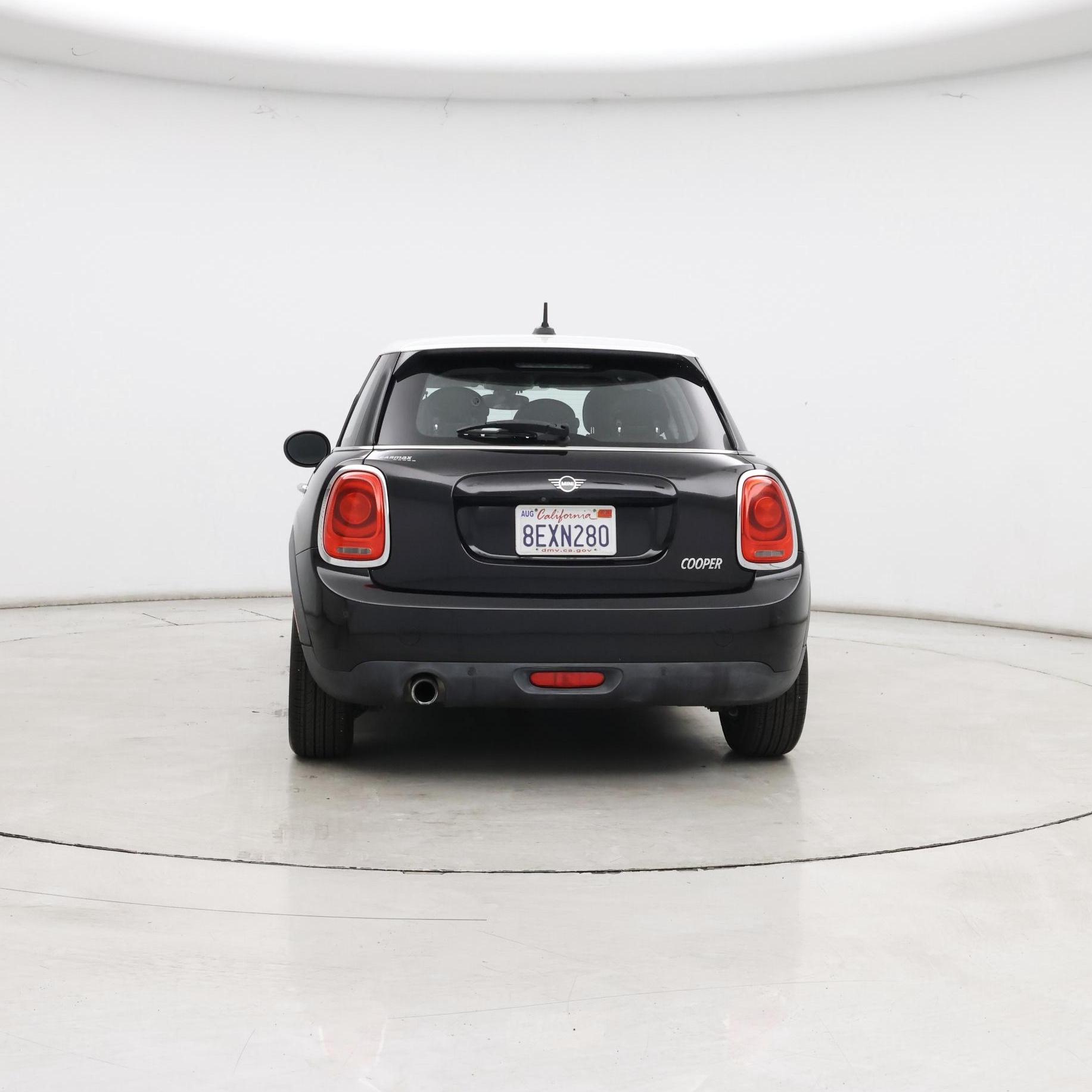 Thumbnail: 2019 MINI Cooper Hardtop - 6