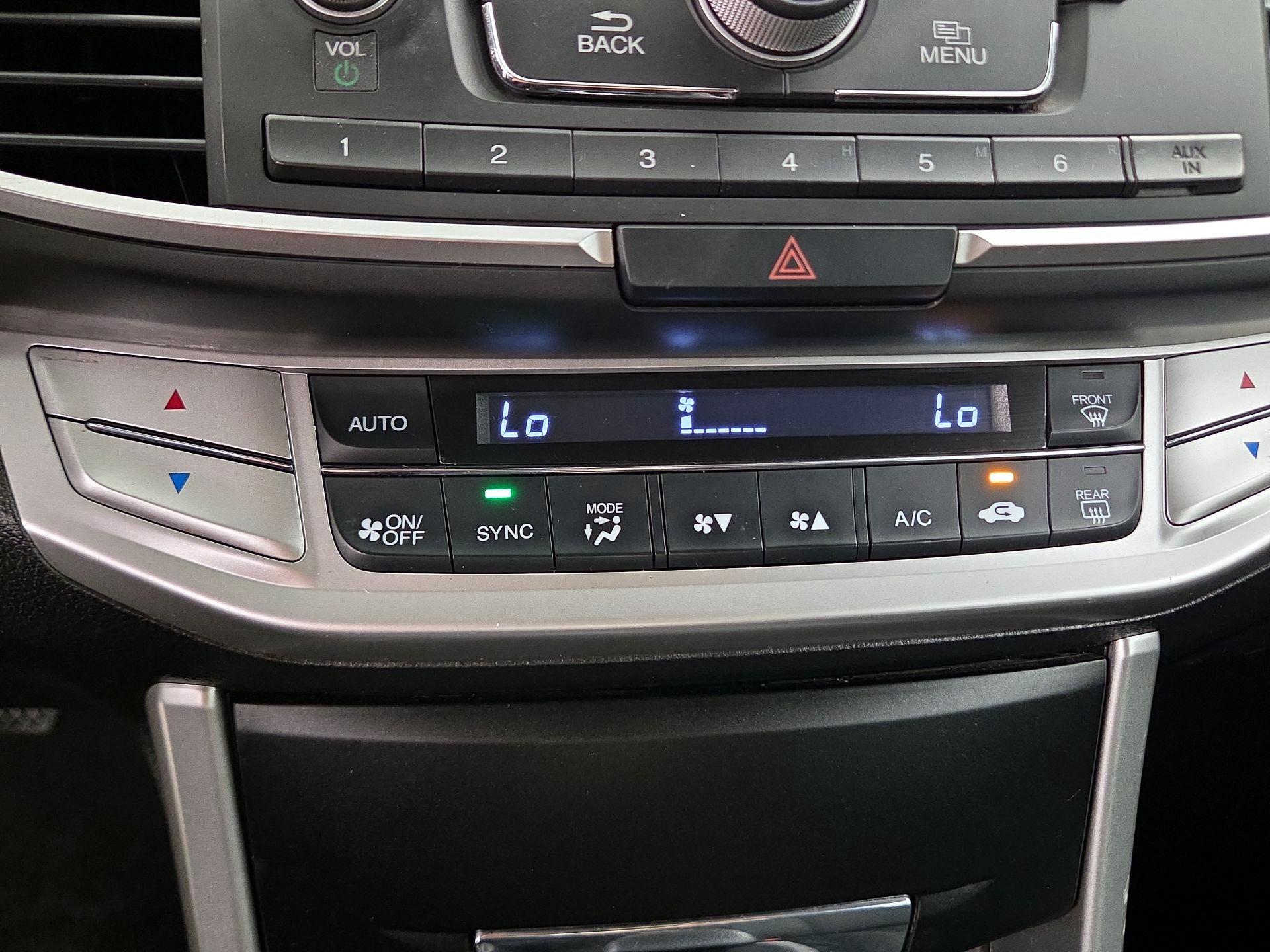 Thumbnail: 2014 Honda Accord - 16