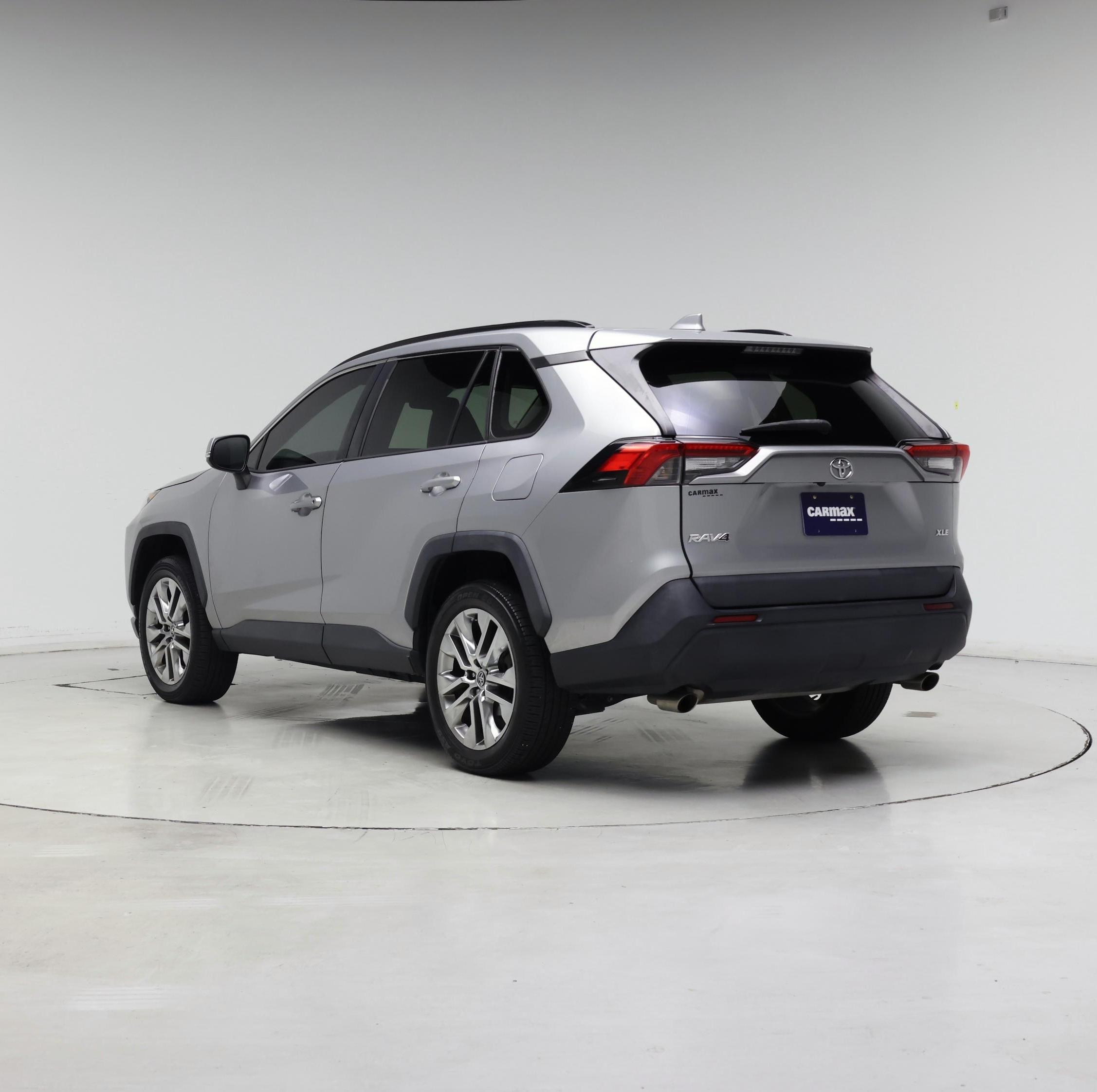 Thumbnail: 2021 Toyota RAV4 - 2