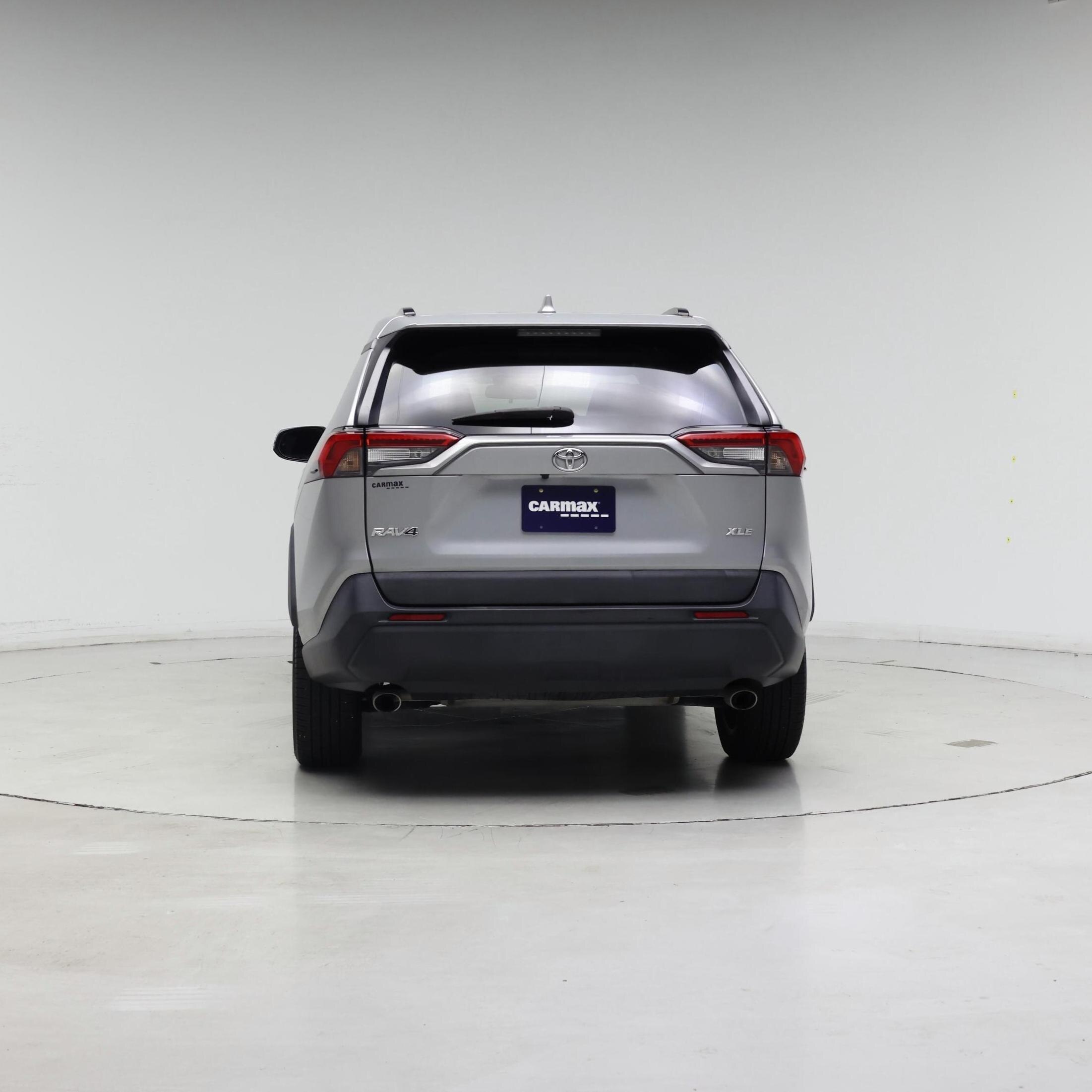 Thumbnail: 2021 Toyota RAV4 - 6