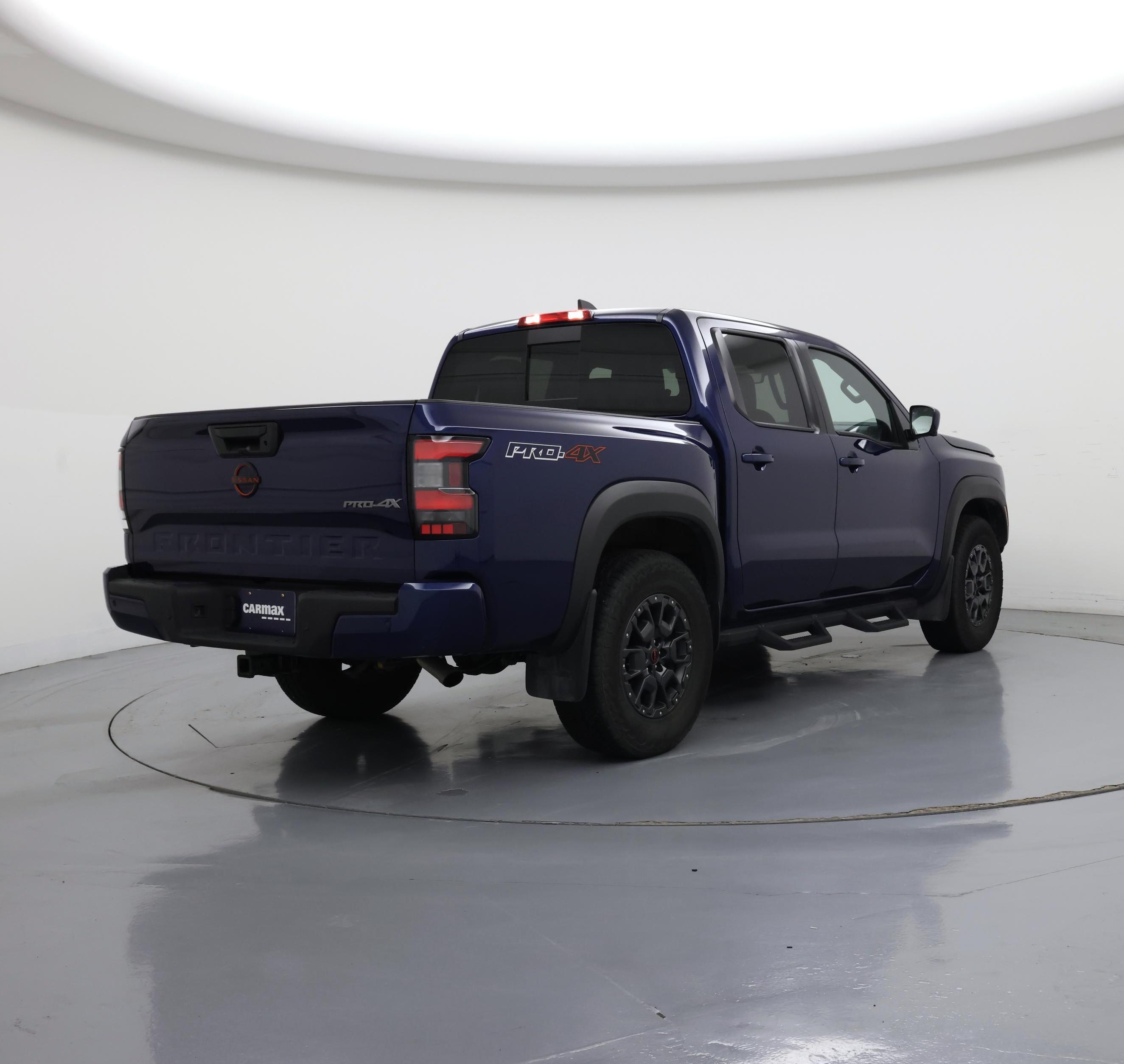 Thumbnail: 2023 Nissan Frontier - 8