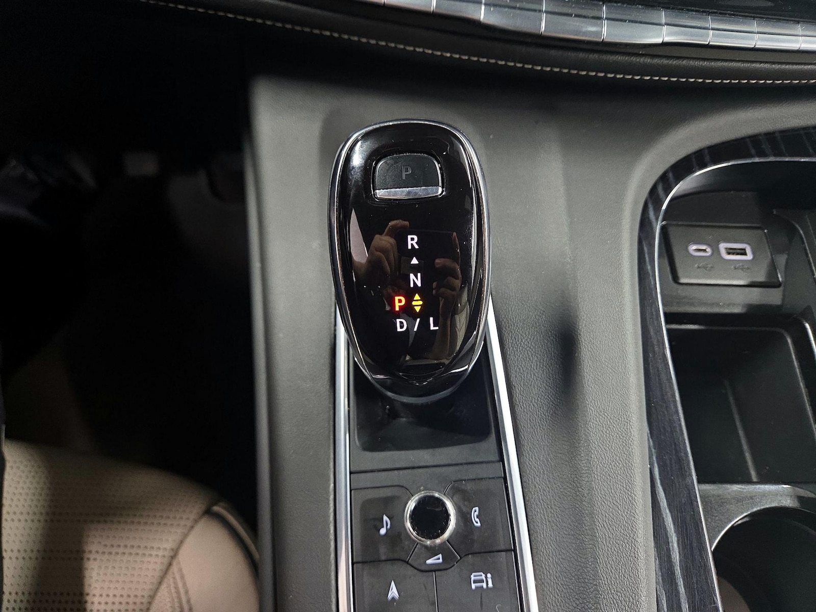 2022 Cadillac Escalade ESV Sport - Photo 16
