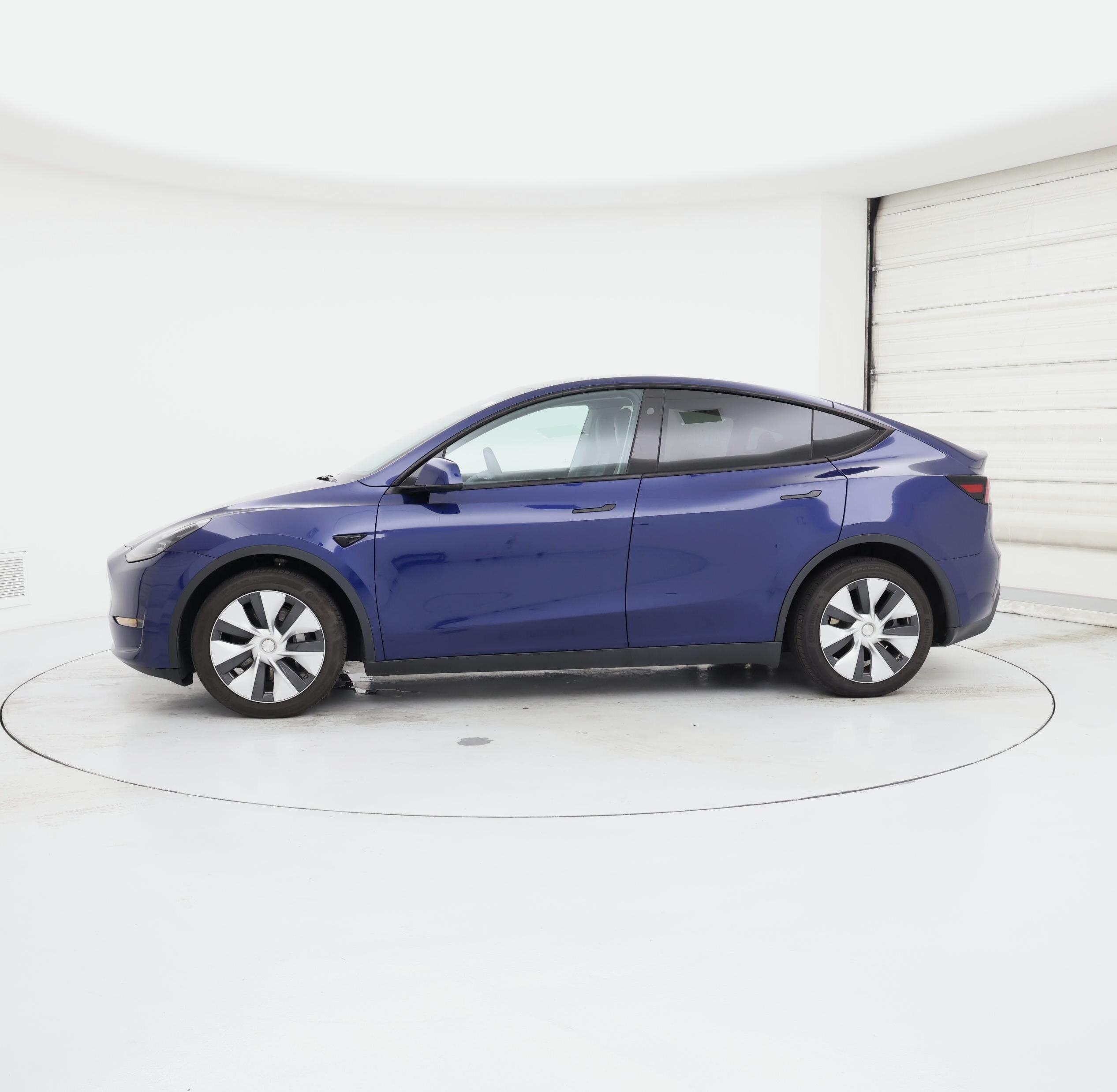 Thumbnail: 2023 Tesla Model Y - 3