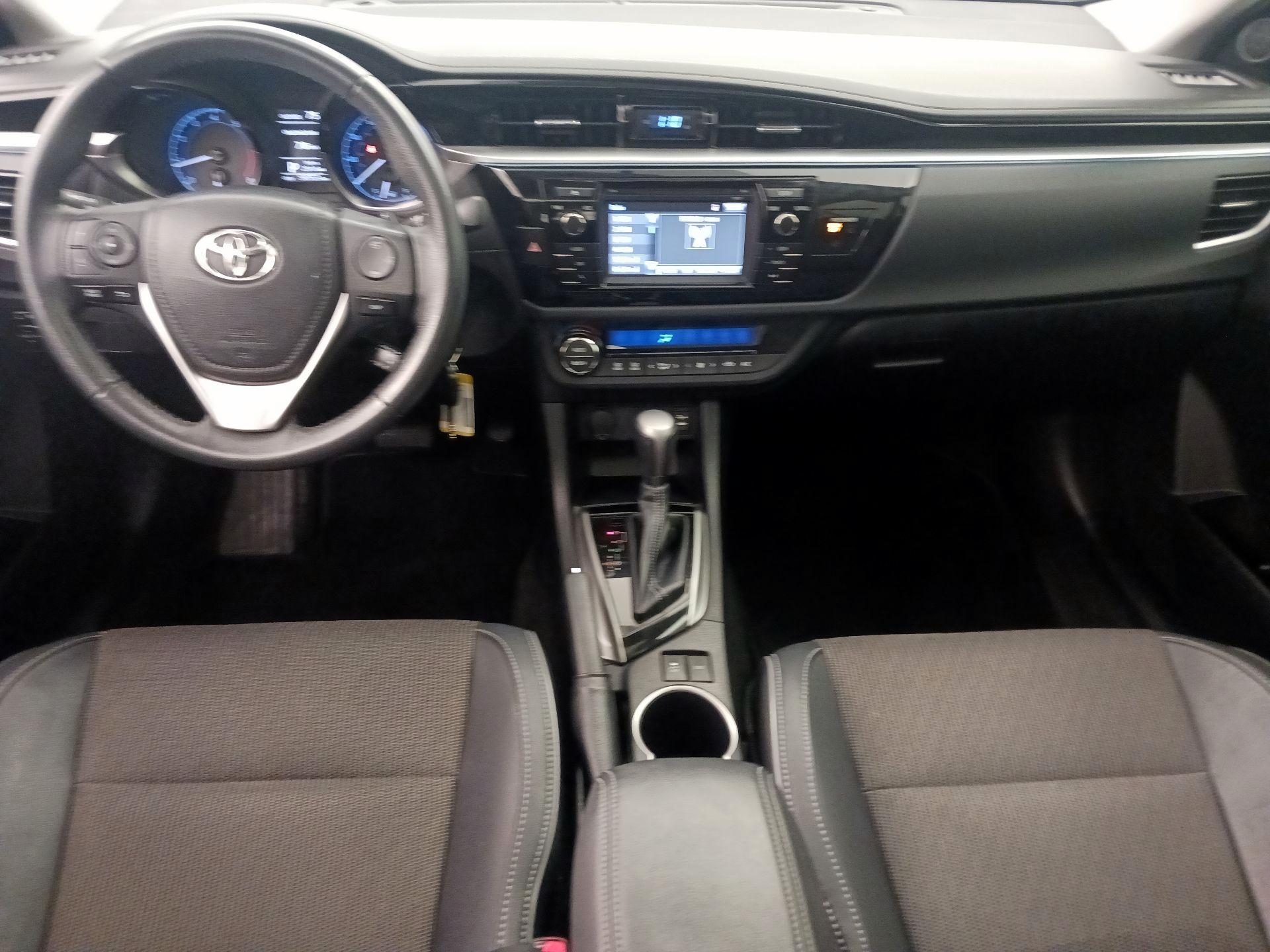 Thumbnail: 2016 Toyota Corolla - 9
