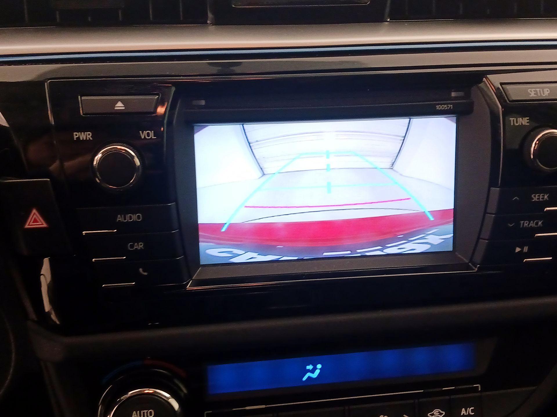 Thumbnail: 2016 Toyota Corolla - 14