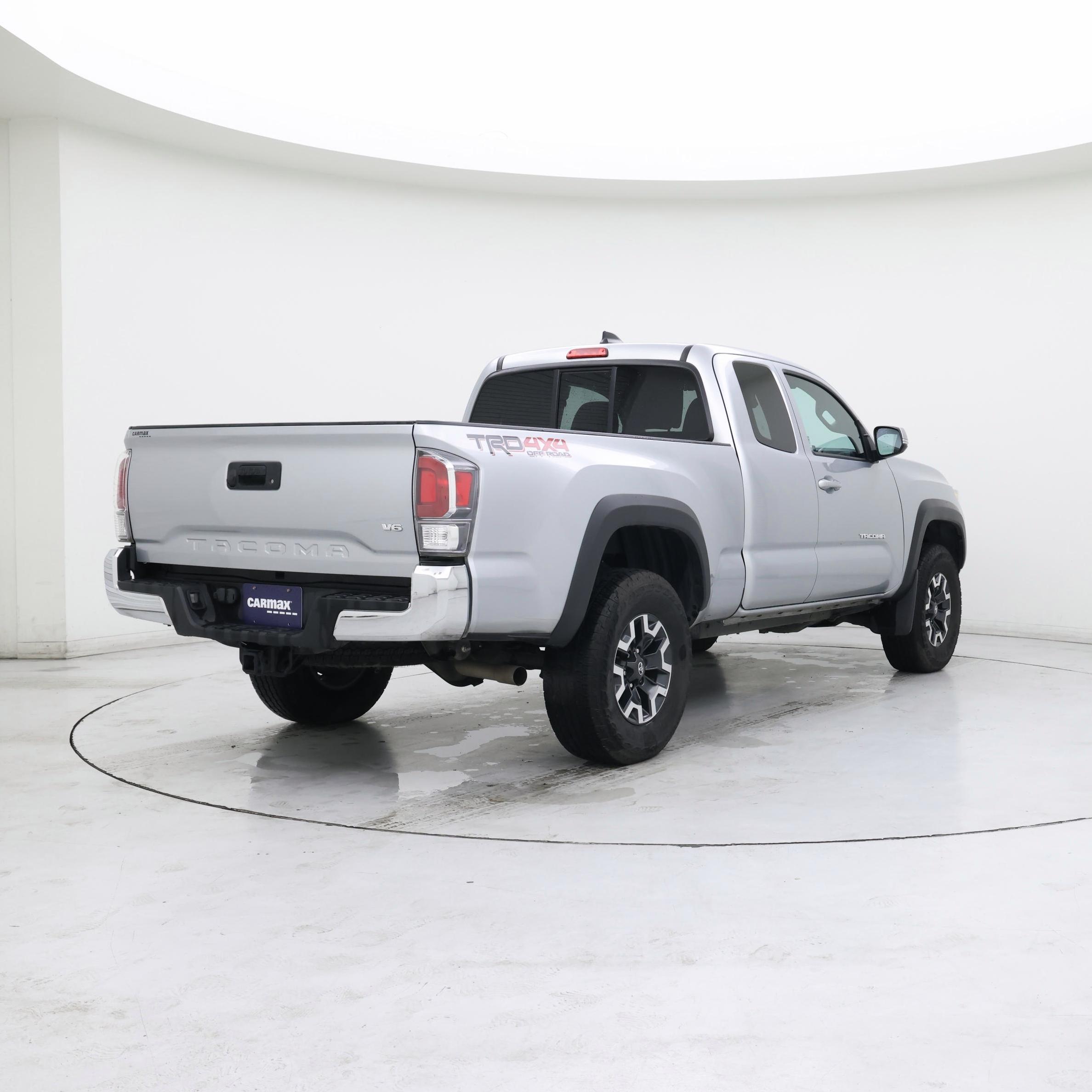 Thumbnail: 2023 Toyota Tacoma - 8