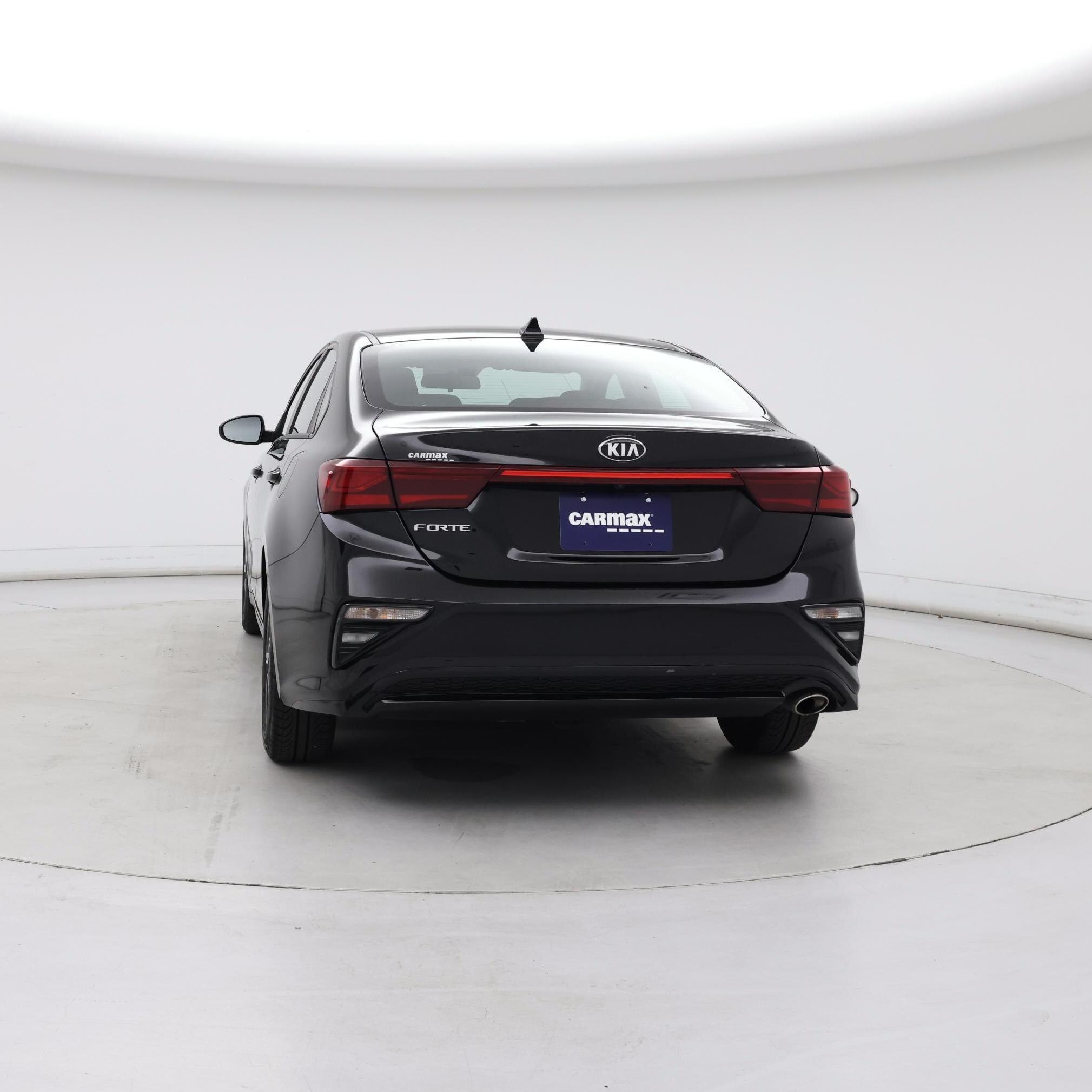 Thumbnail: 2020 Kia Forte - 6