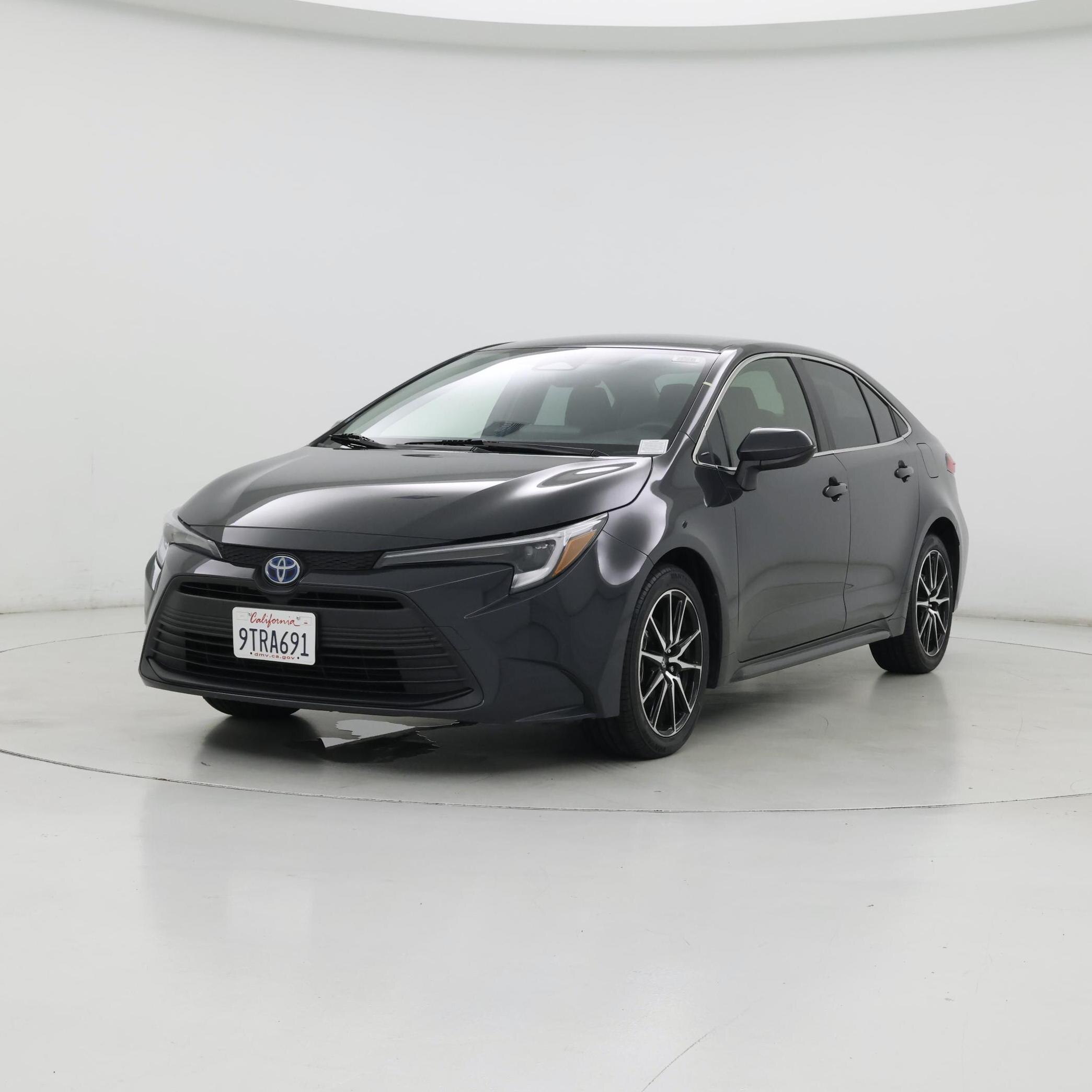 Thumbnail: 2025 Toyota Corolla - 4