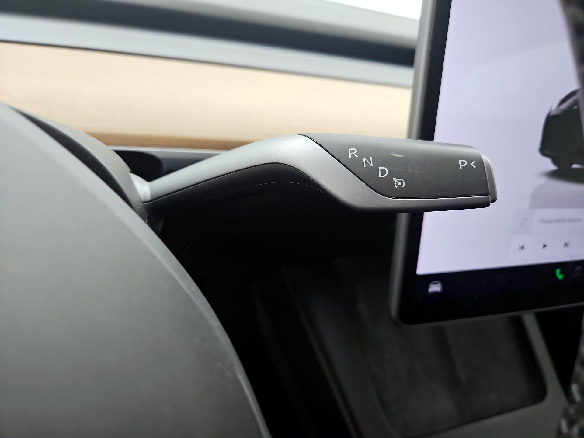 Thumbnail: 2022 Tesla Model Y - 18