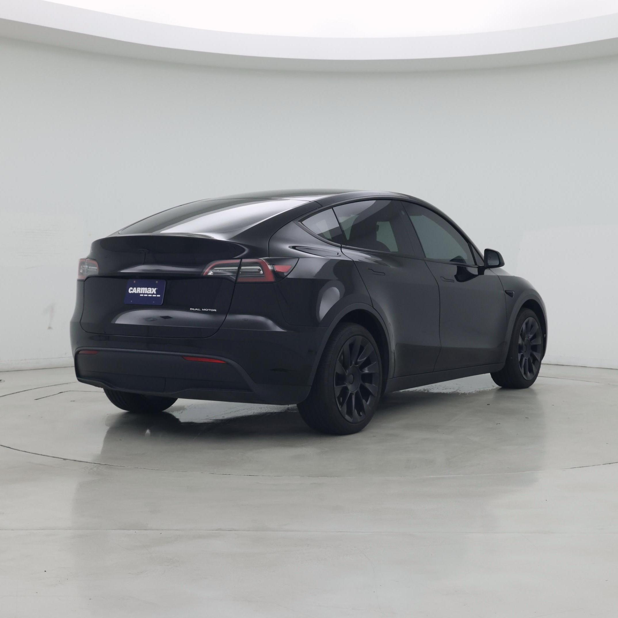 Thumbnail: 2022 Tesla Model Y - 8