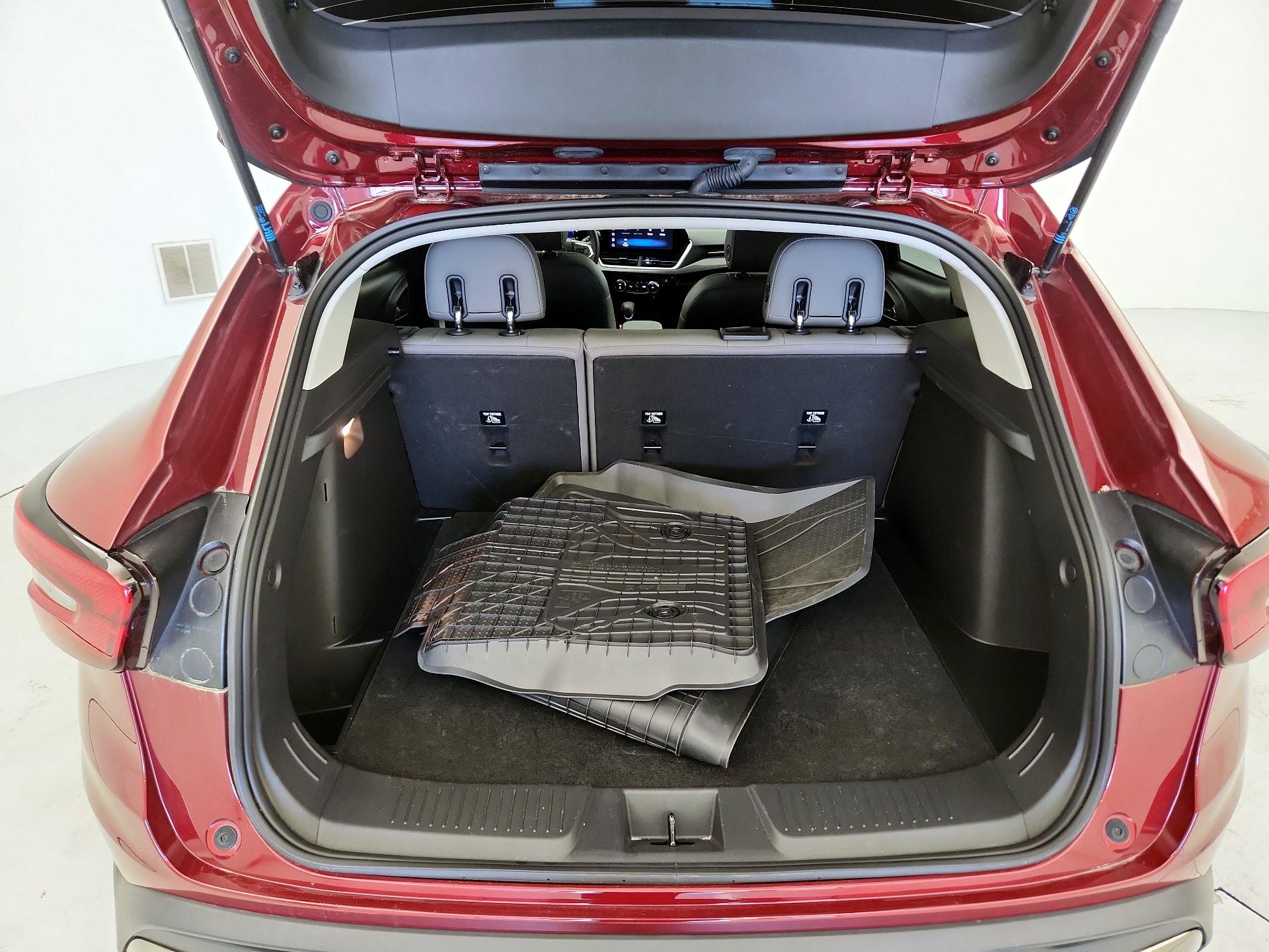 Thumbnail: 2024 Chevrolet Trax - 20