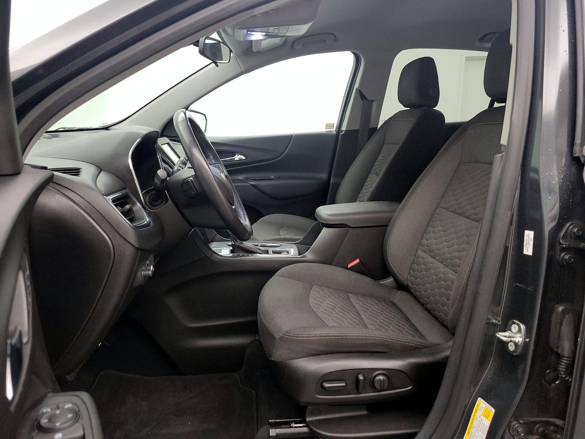 Thumbnail: 2018 Chevrolet Equinox - 11