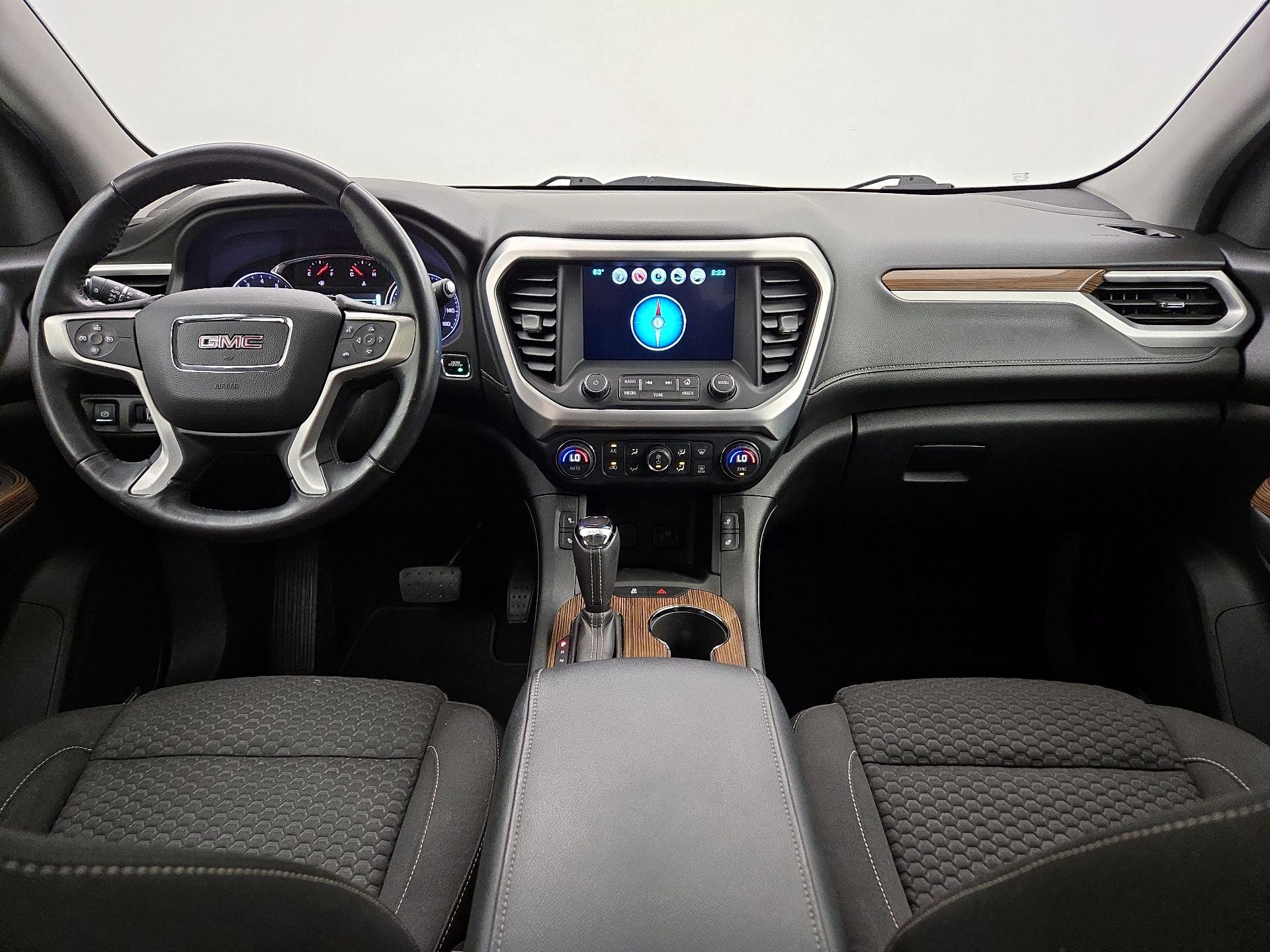 Thumbnail: 2017 GMC Acadia - 9
