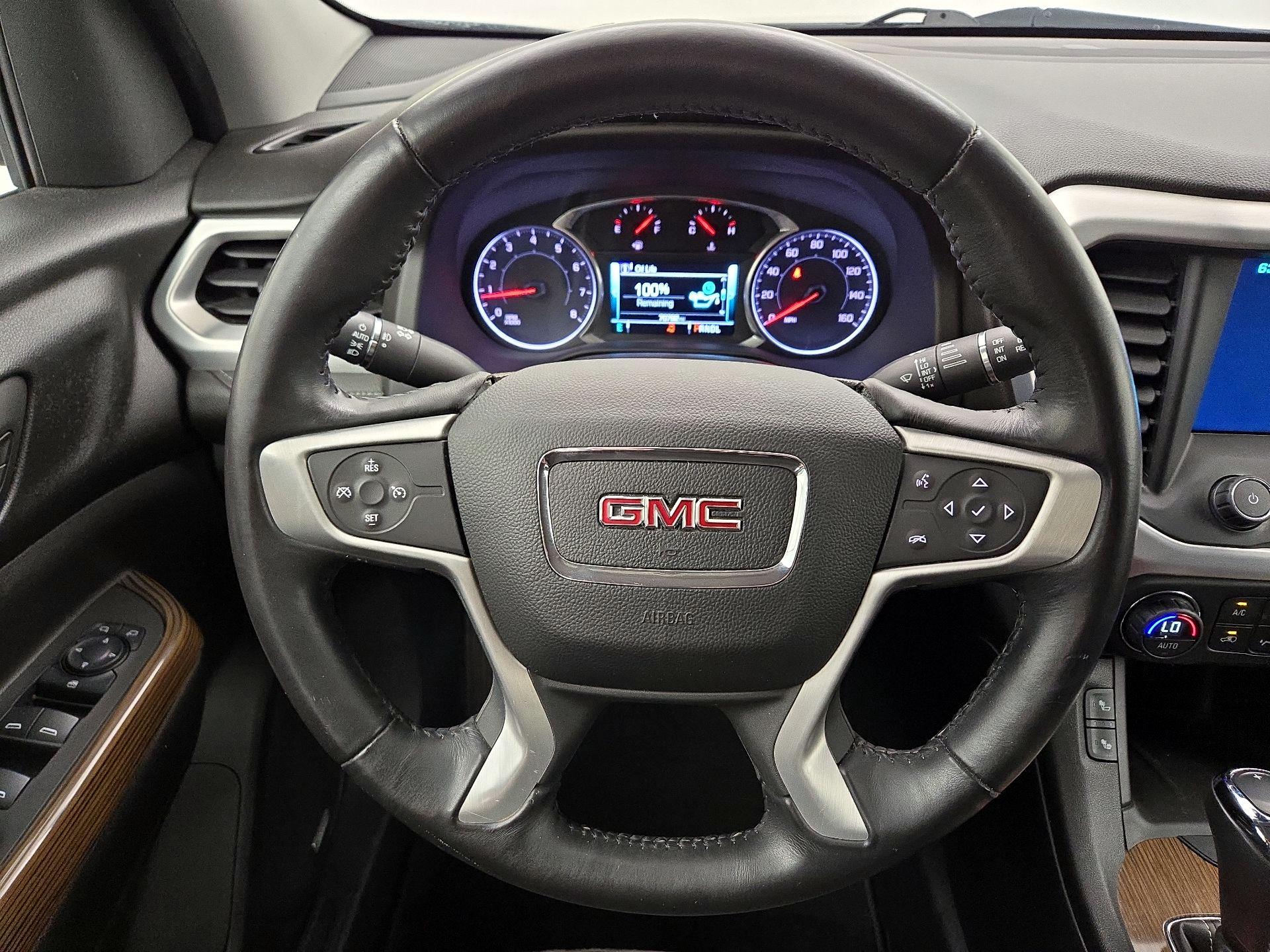 Thumbnail: 2017 GMC Acadia - 10