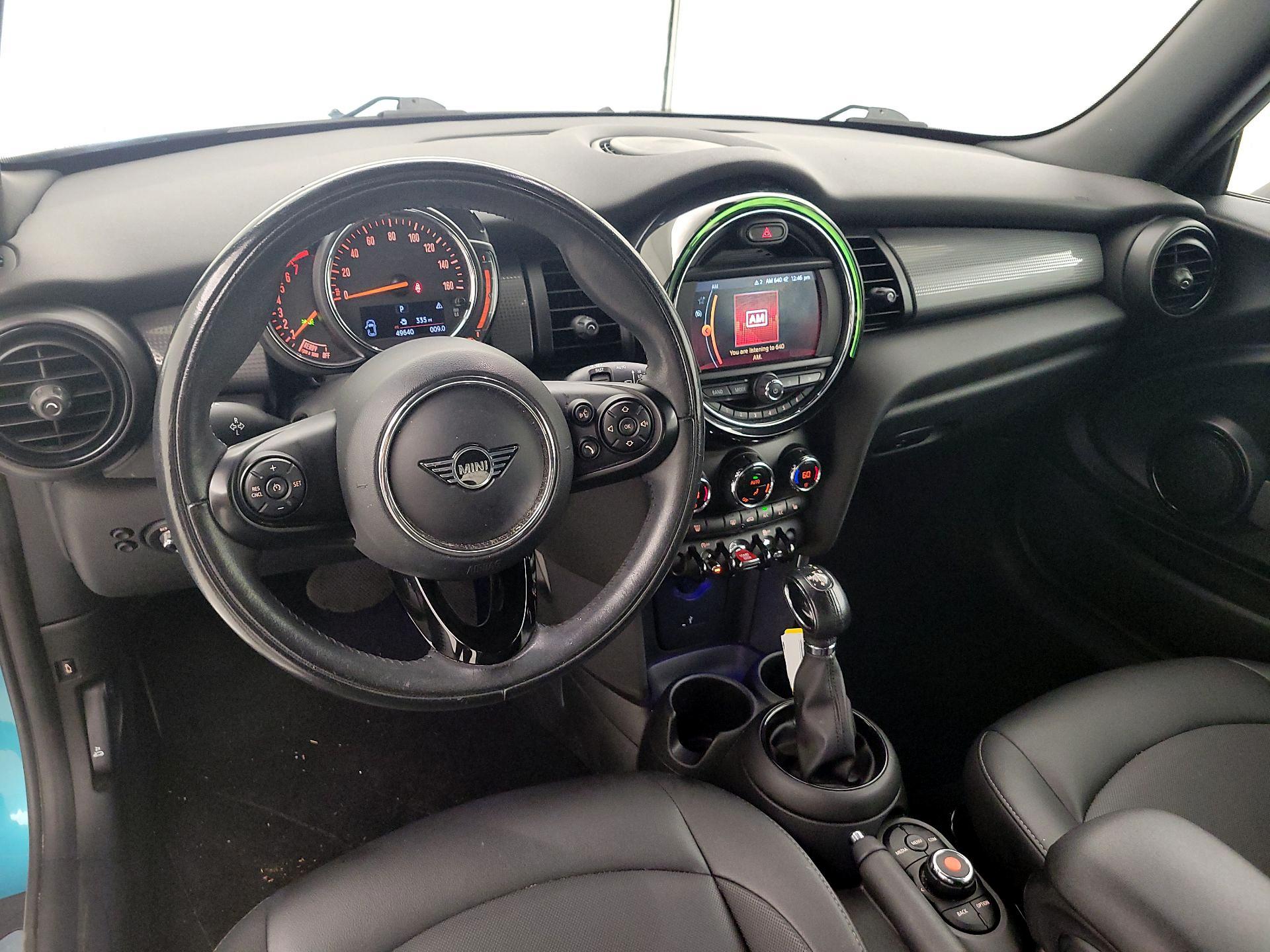 Thumbnail: 2019 MINI Cooper - 9