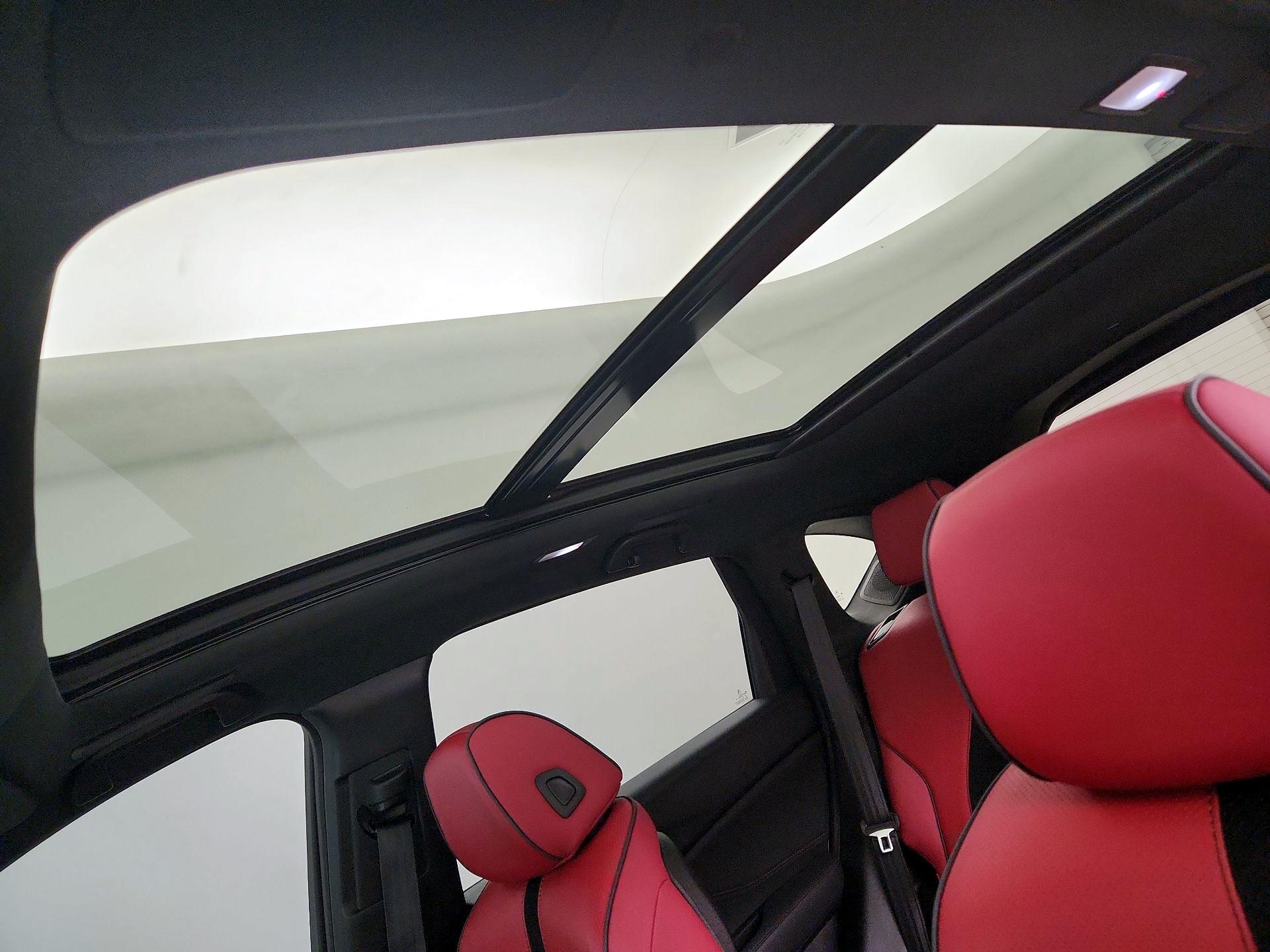 Thumbnail: 2021 Acura RDX - 20