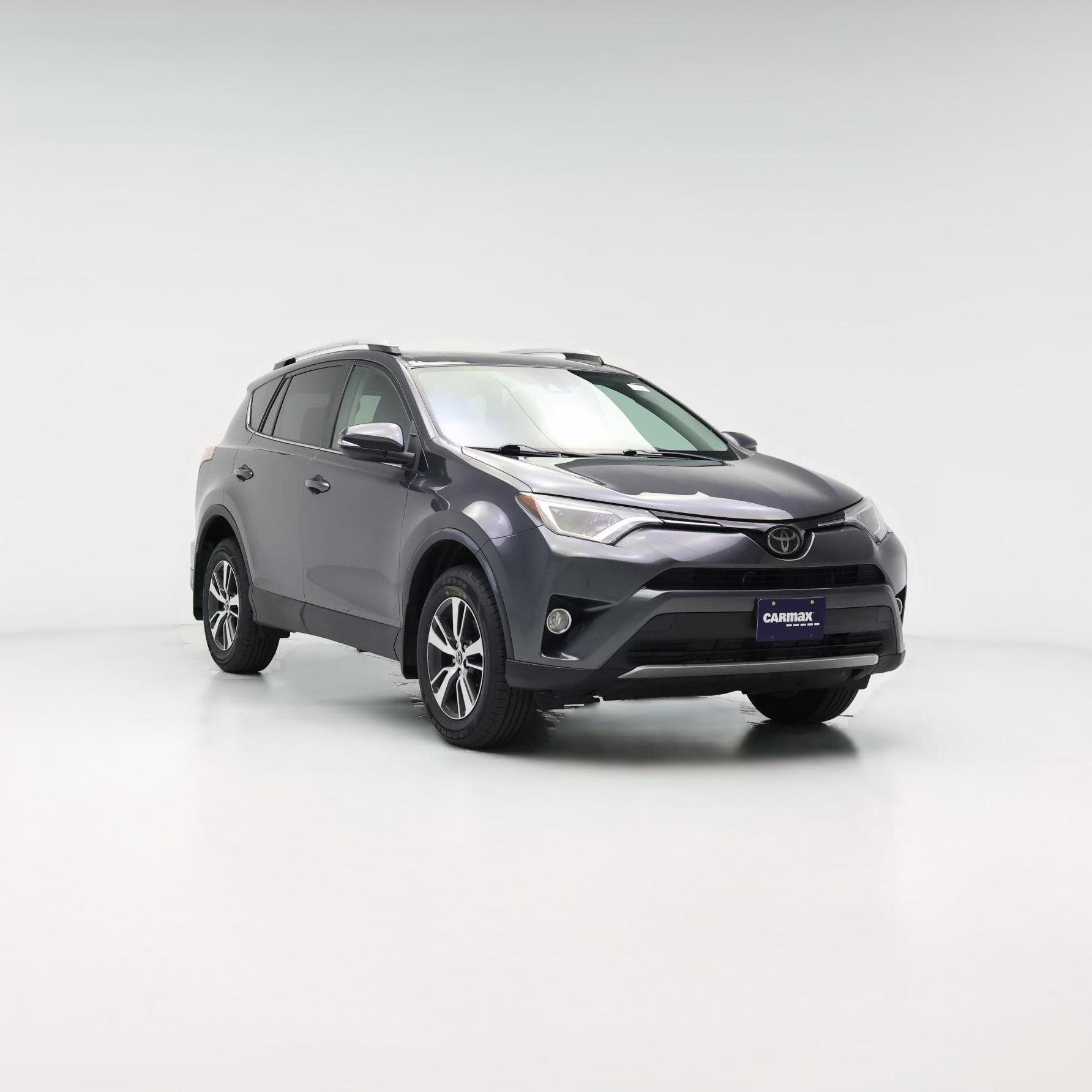 Thumbnail: 2016 Toyota RAV4 - 1