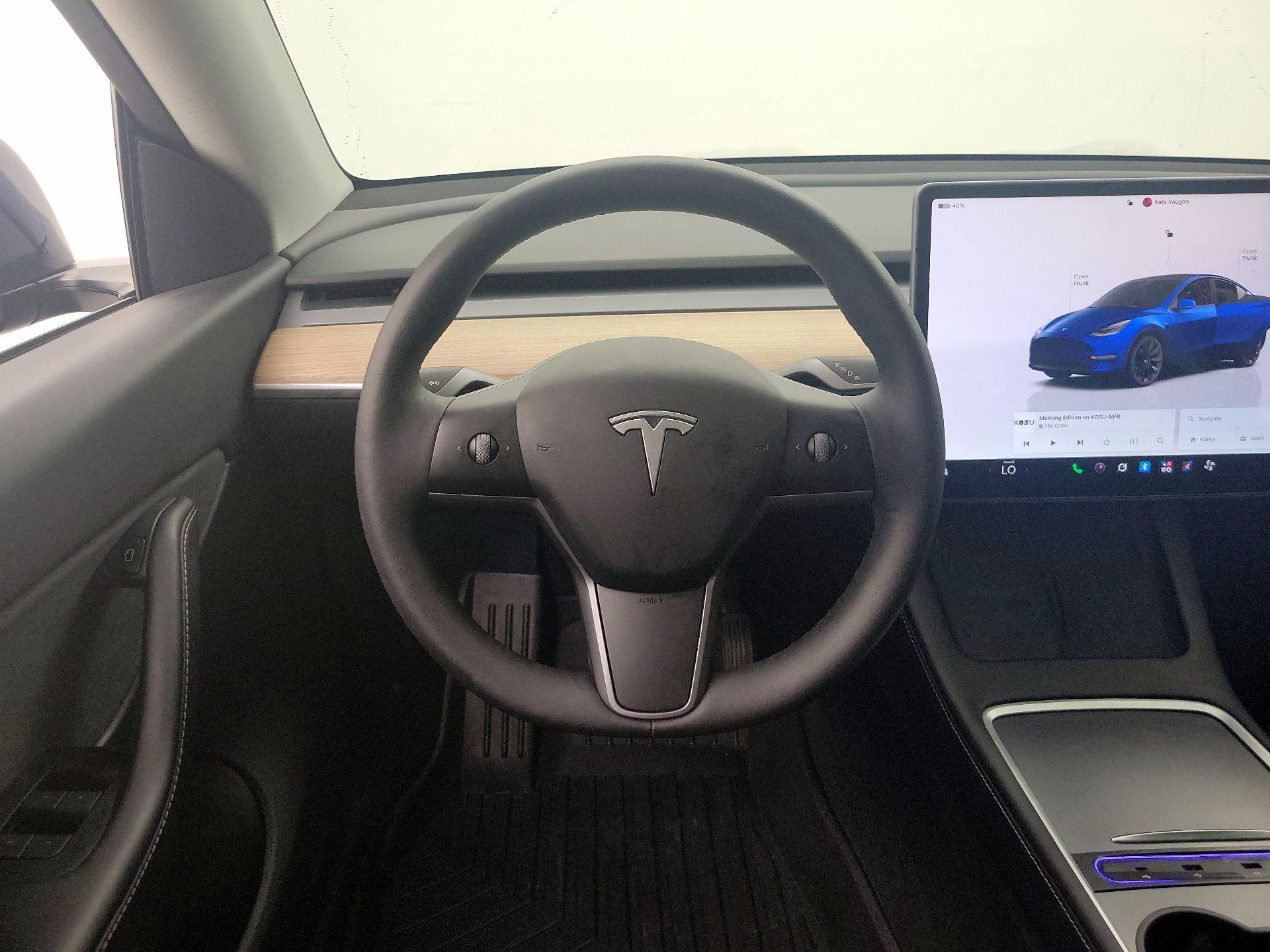 Thumbnail: 2022 Tesla Model Y - 10