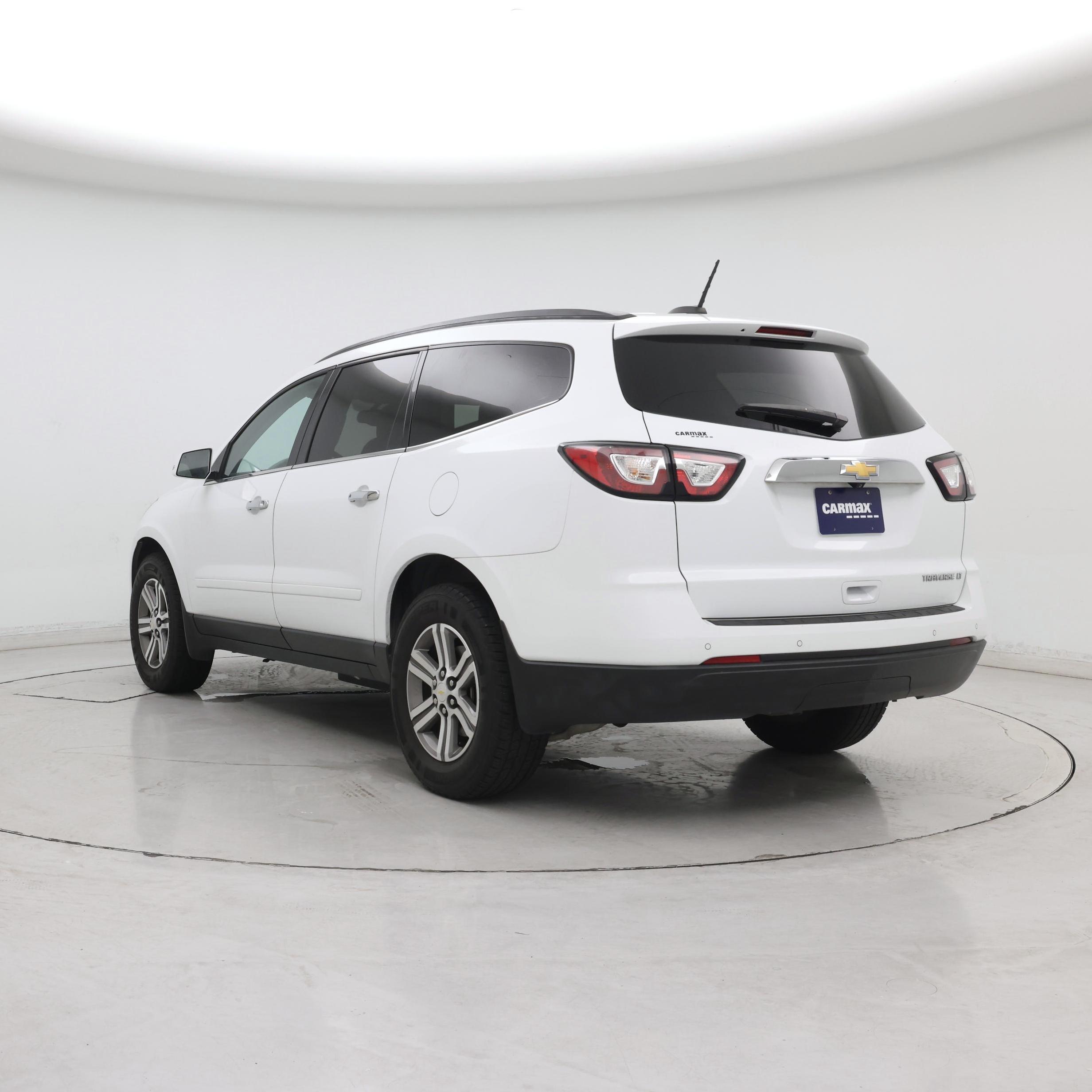 Thumbnail: 2016 Chevrolet Traverse - 2