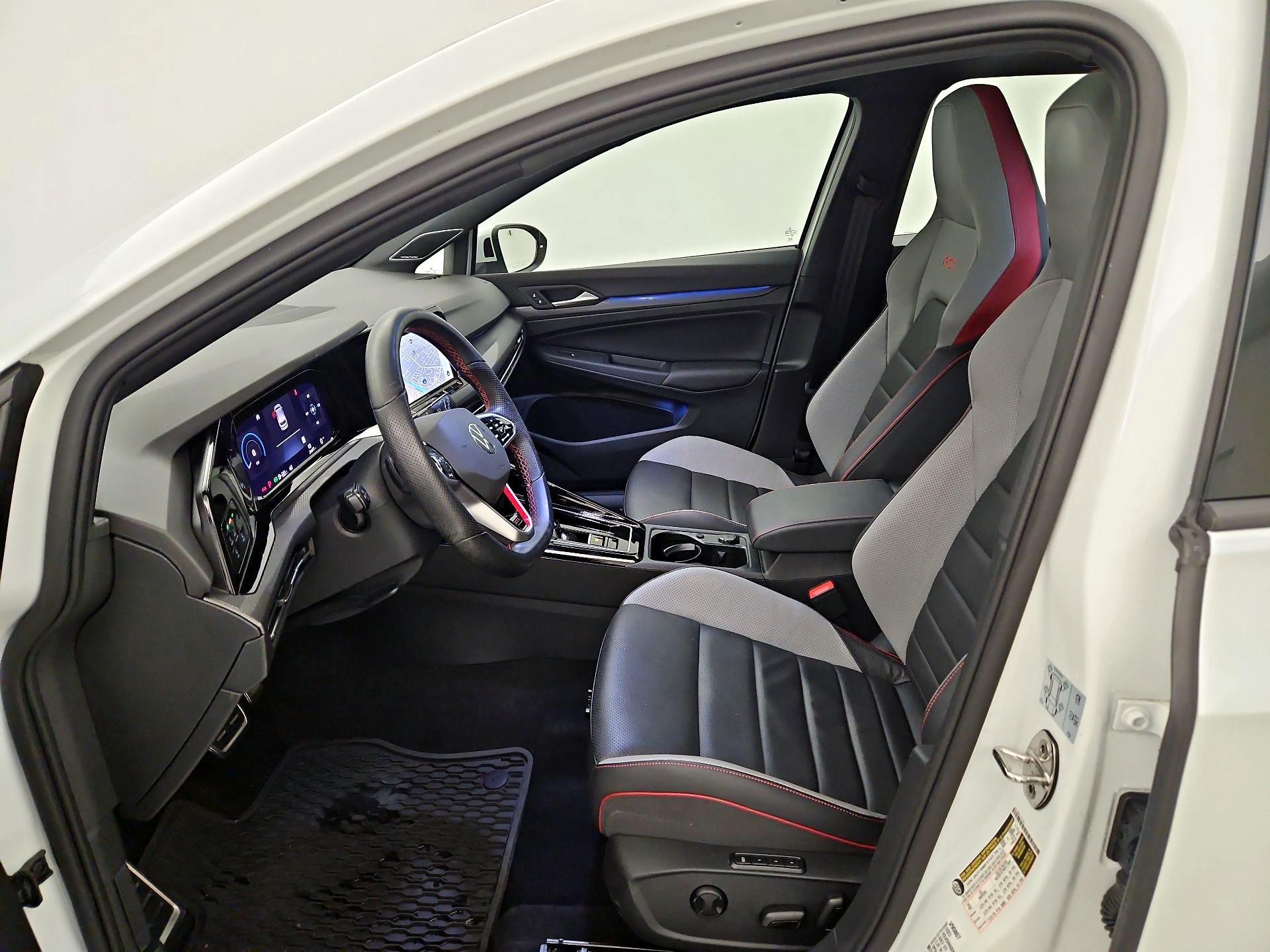 Thumbnail: 2023 Volkswagen Golf - 11