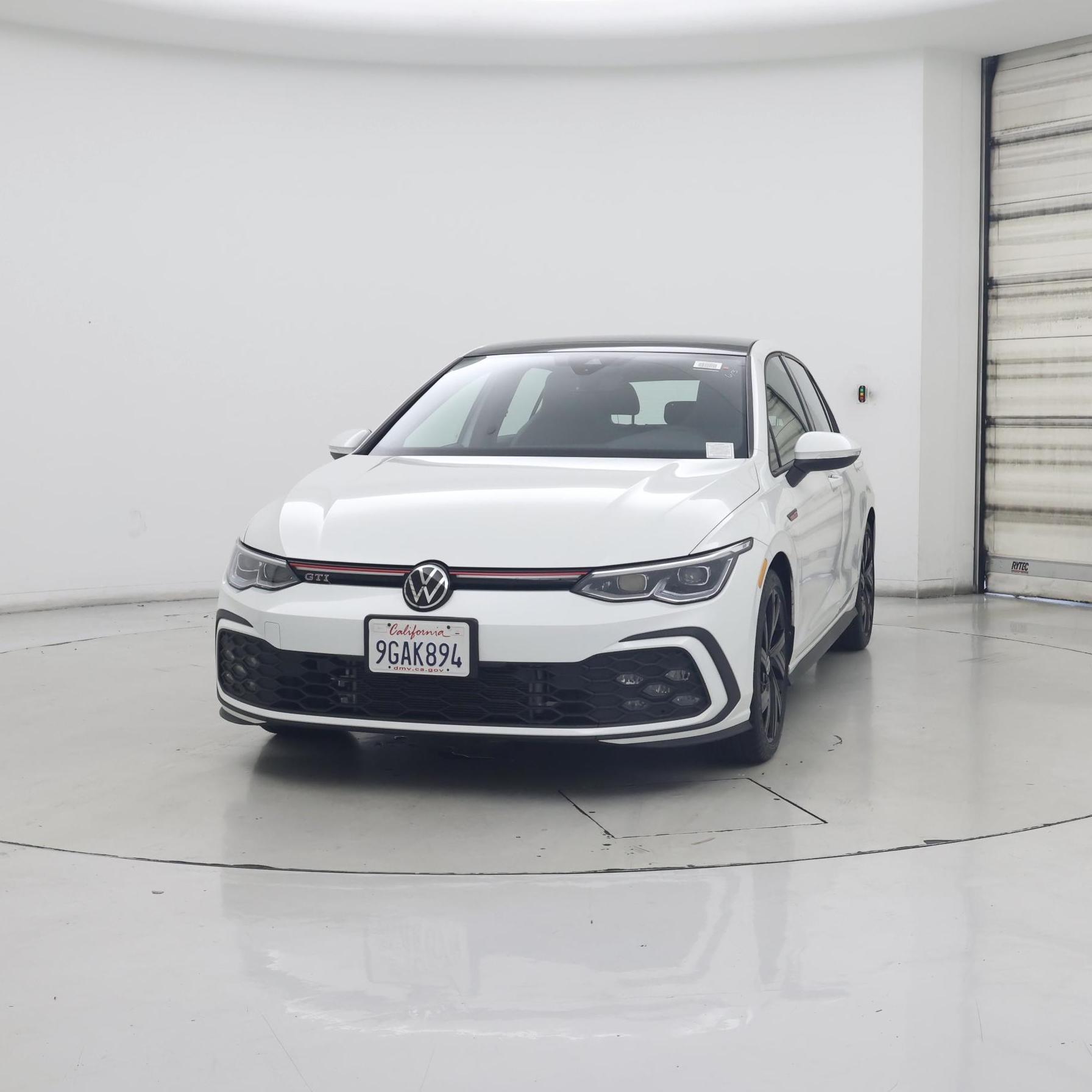 Thumbnail: 2023 Volkswagen Golf - 4
