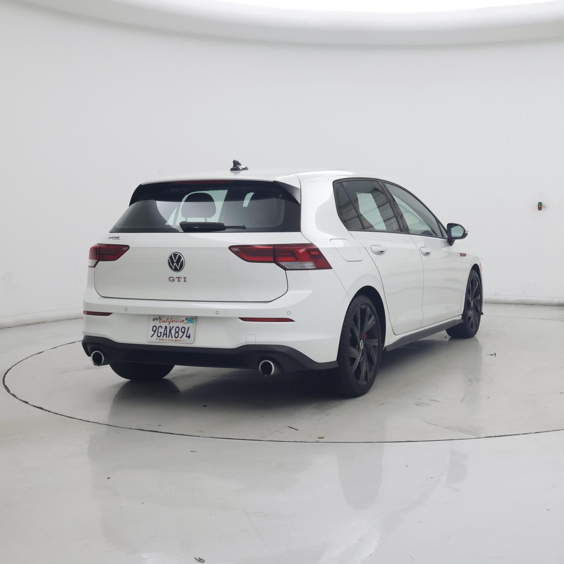 Thumbnail: 2023 Volkswagen Golf - 8
