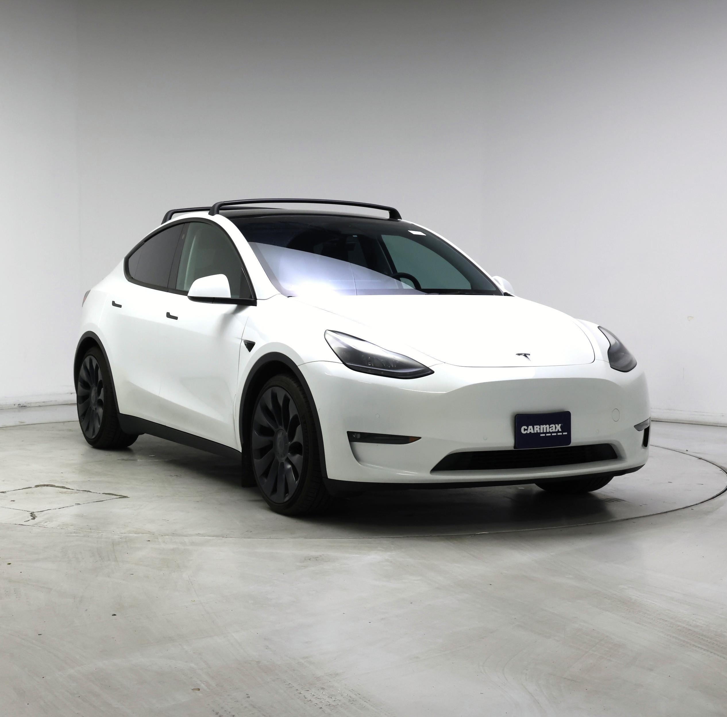 White 2022 Tesla Model Y SUV / Crossover All-Wheel Drive Automatic