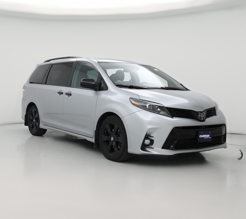 2020 Toyota Sienna SE