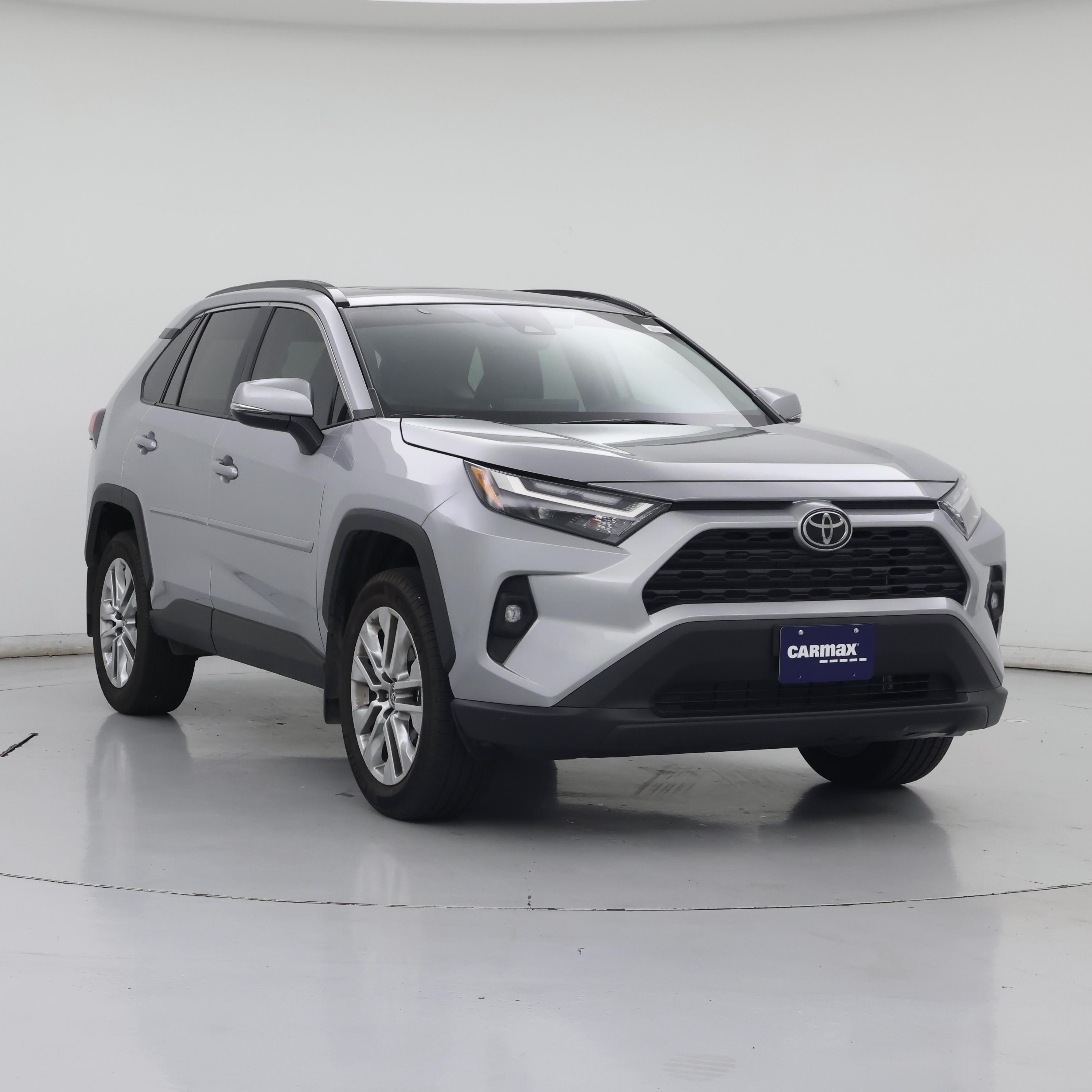 Silver 2025 Toyota RAV4 XLE Premium FWD SUV / Crossover Front-Wheel Drive Automatic