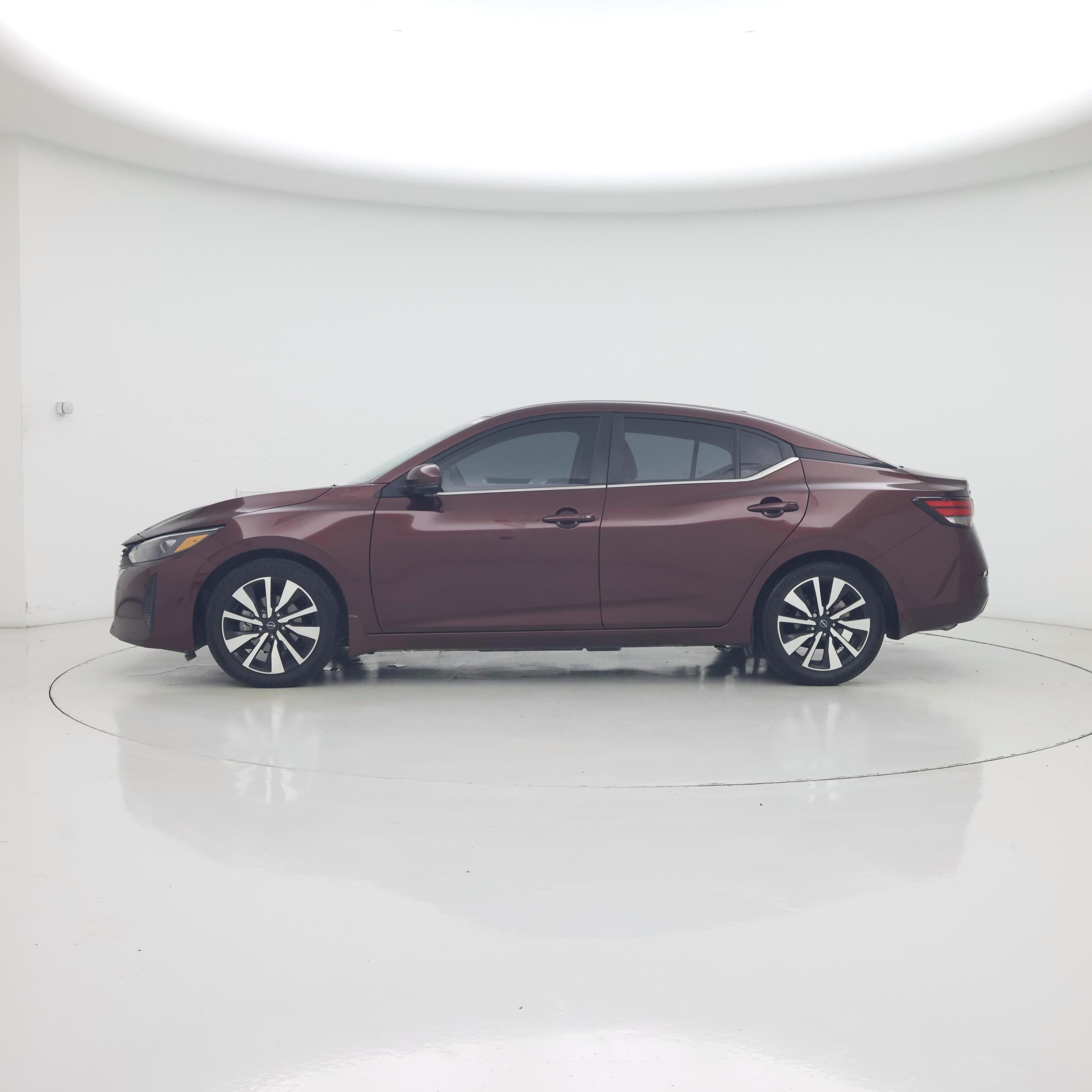 Thumbnail: 2025 Nissan Sentra - 3