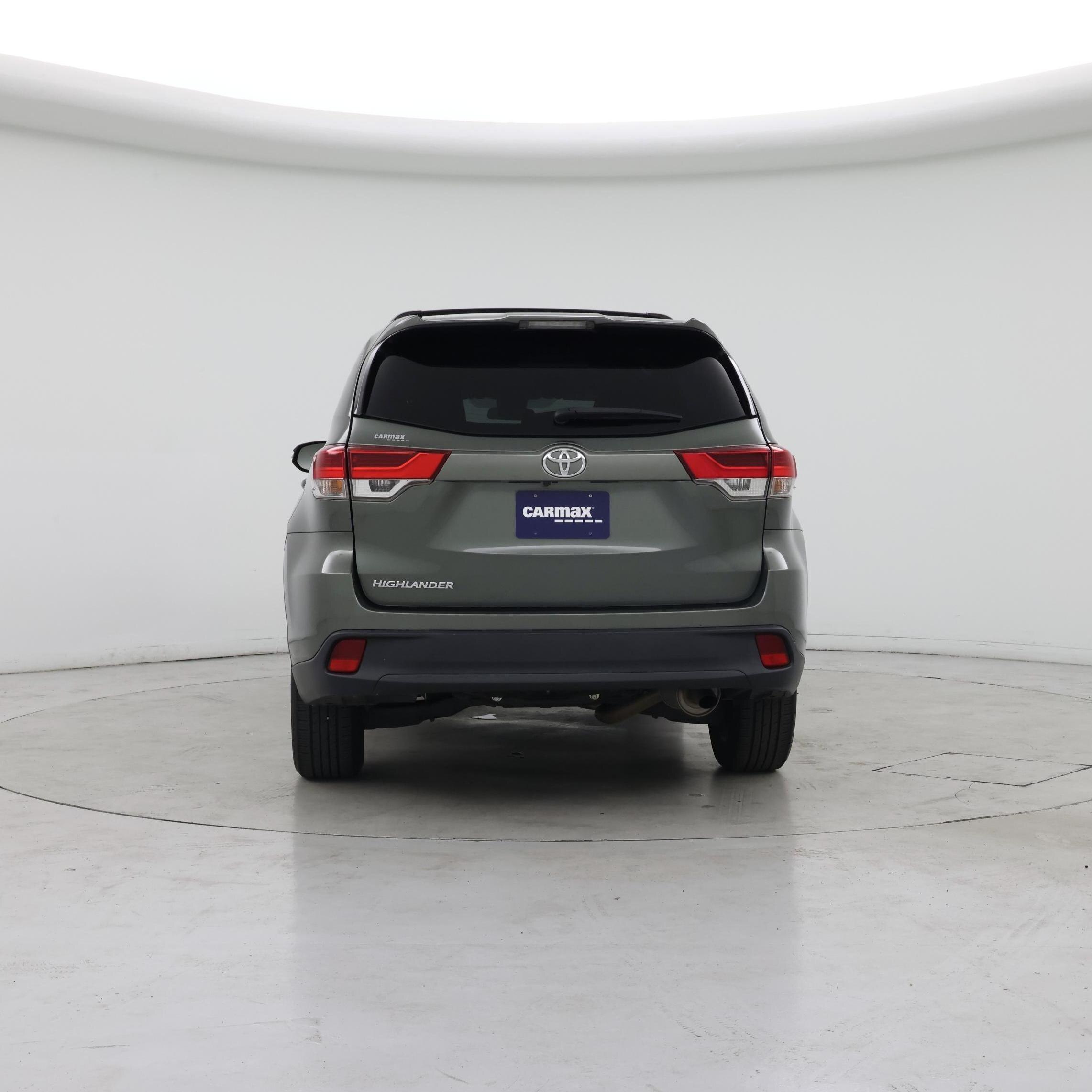 Thumbnail: 2019 Toyota Highlander - 6