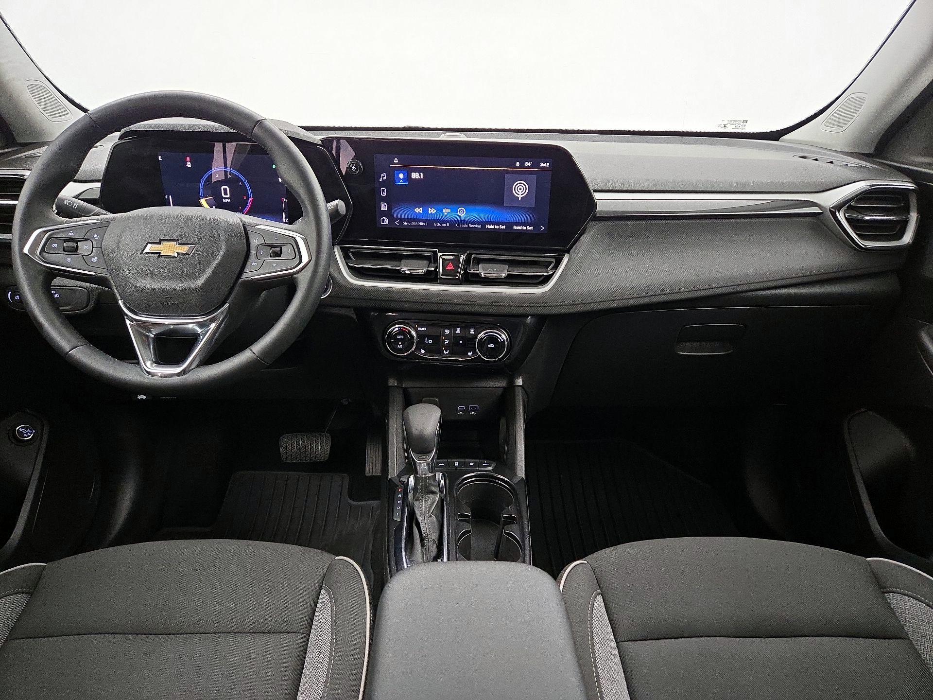 Thumbnail: 2025 Chevrolet TrailBlazer - 9