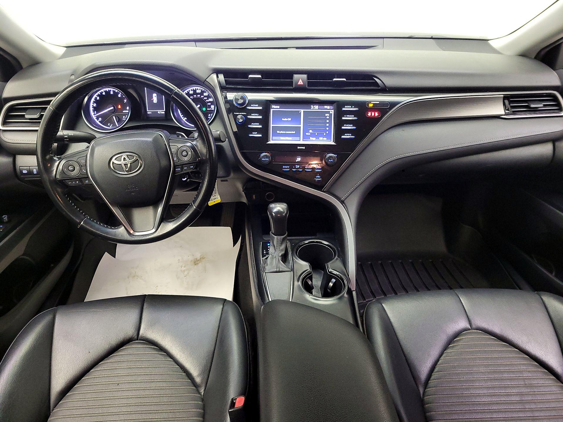 Thumbnail: 2020 Toyota Camry - 9