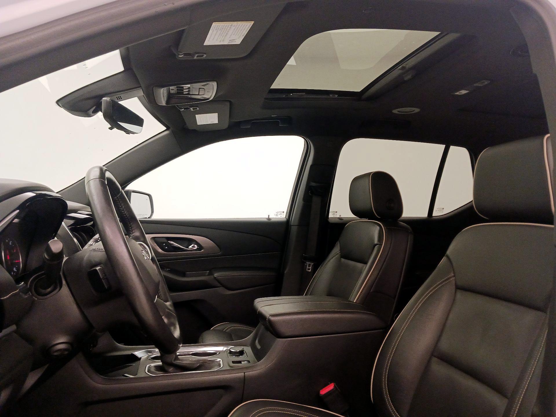 Thumbnail: 2022 Chevrolet Traverse - 20