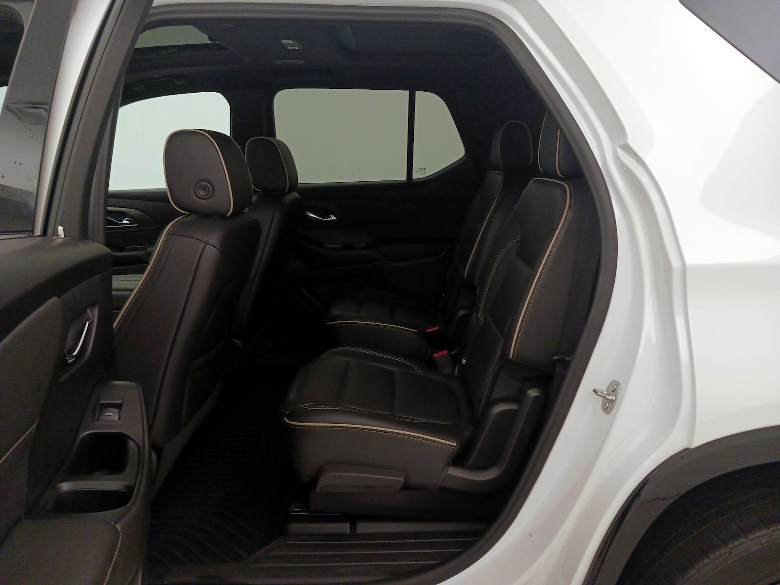 2022 Chevrolet Traverse Premier - Photo 22