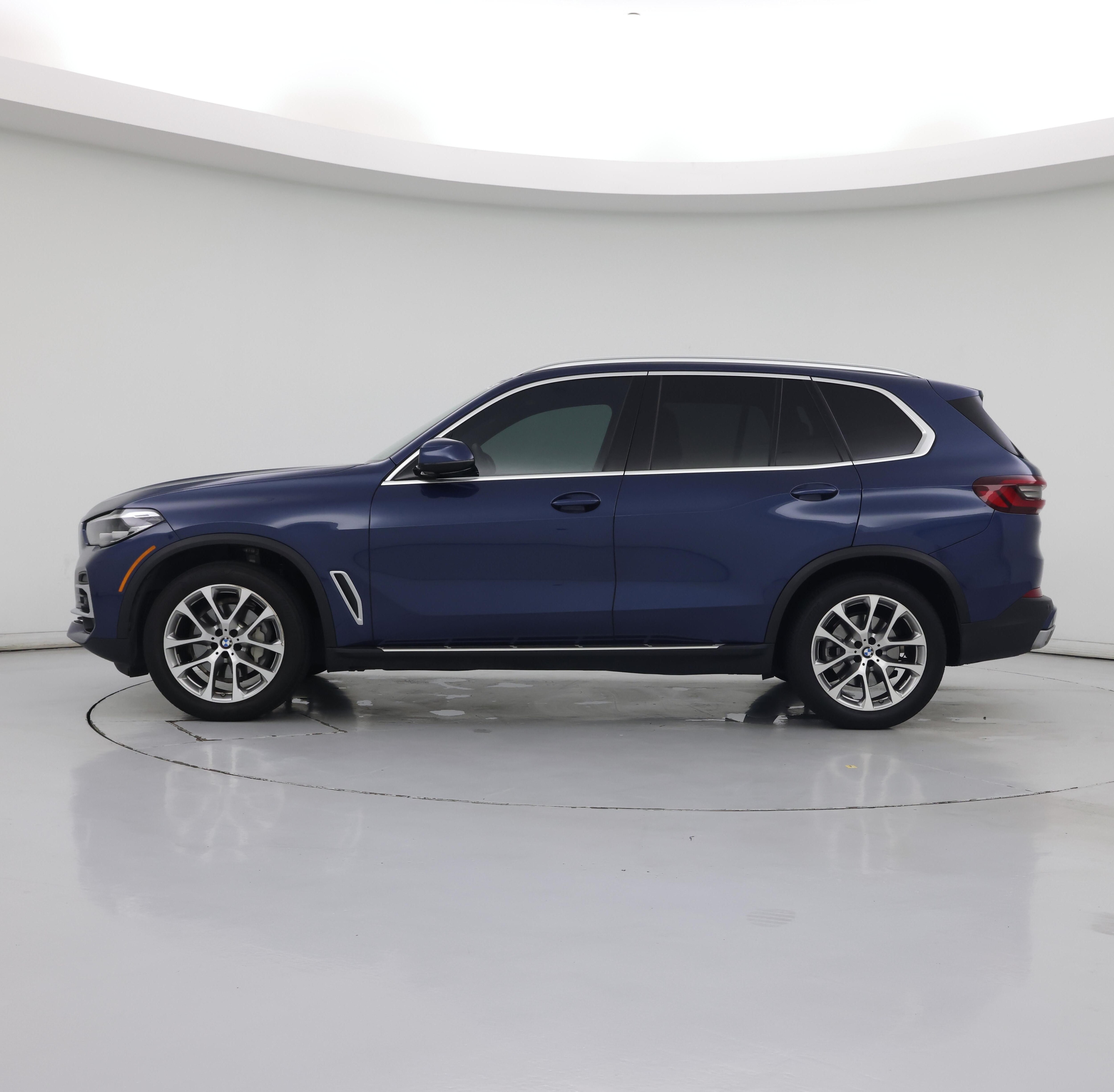 Thumbnail: 2023 BMW X5 - 3