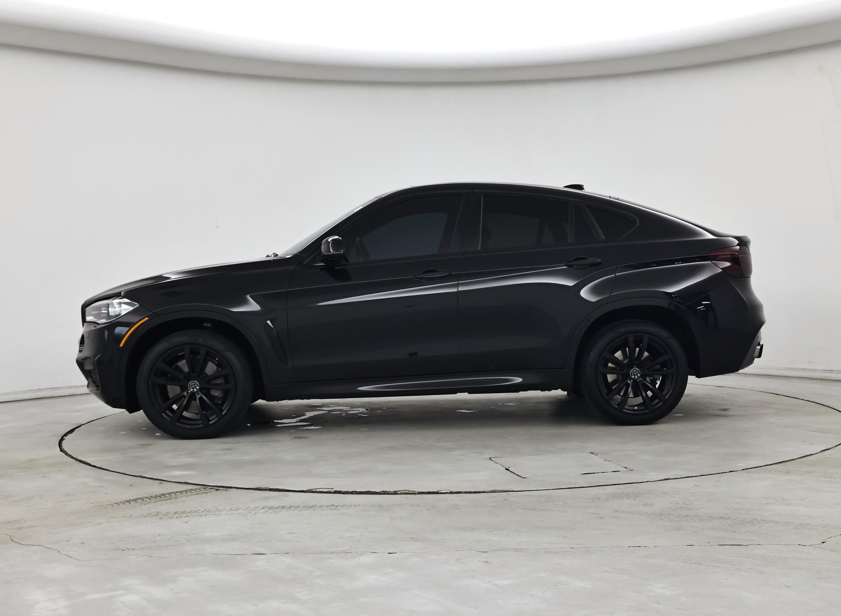 Thumbnail: 2016 BMW X6 - 3