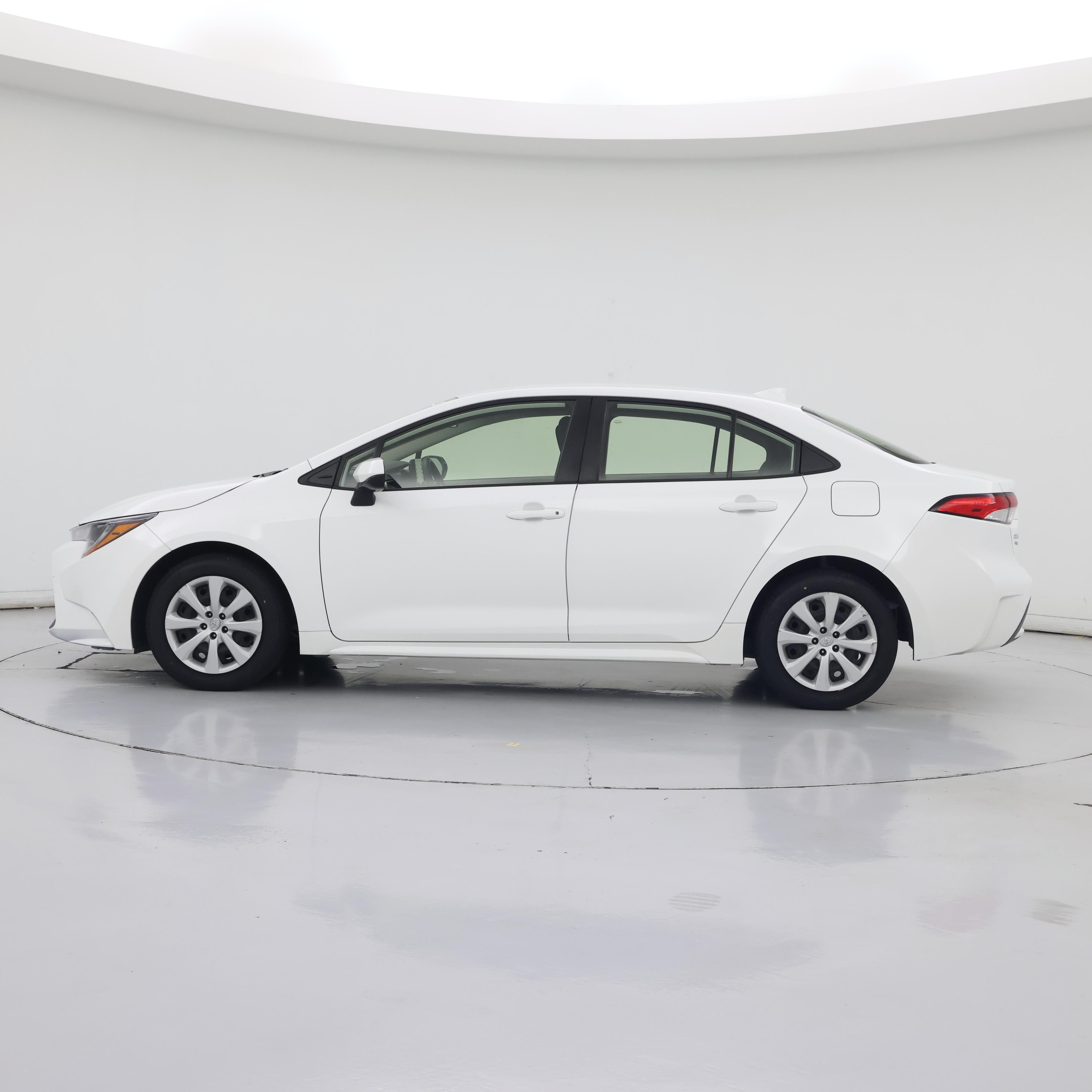 Thumbnail: 2022 Toyota Corolla - 3