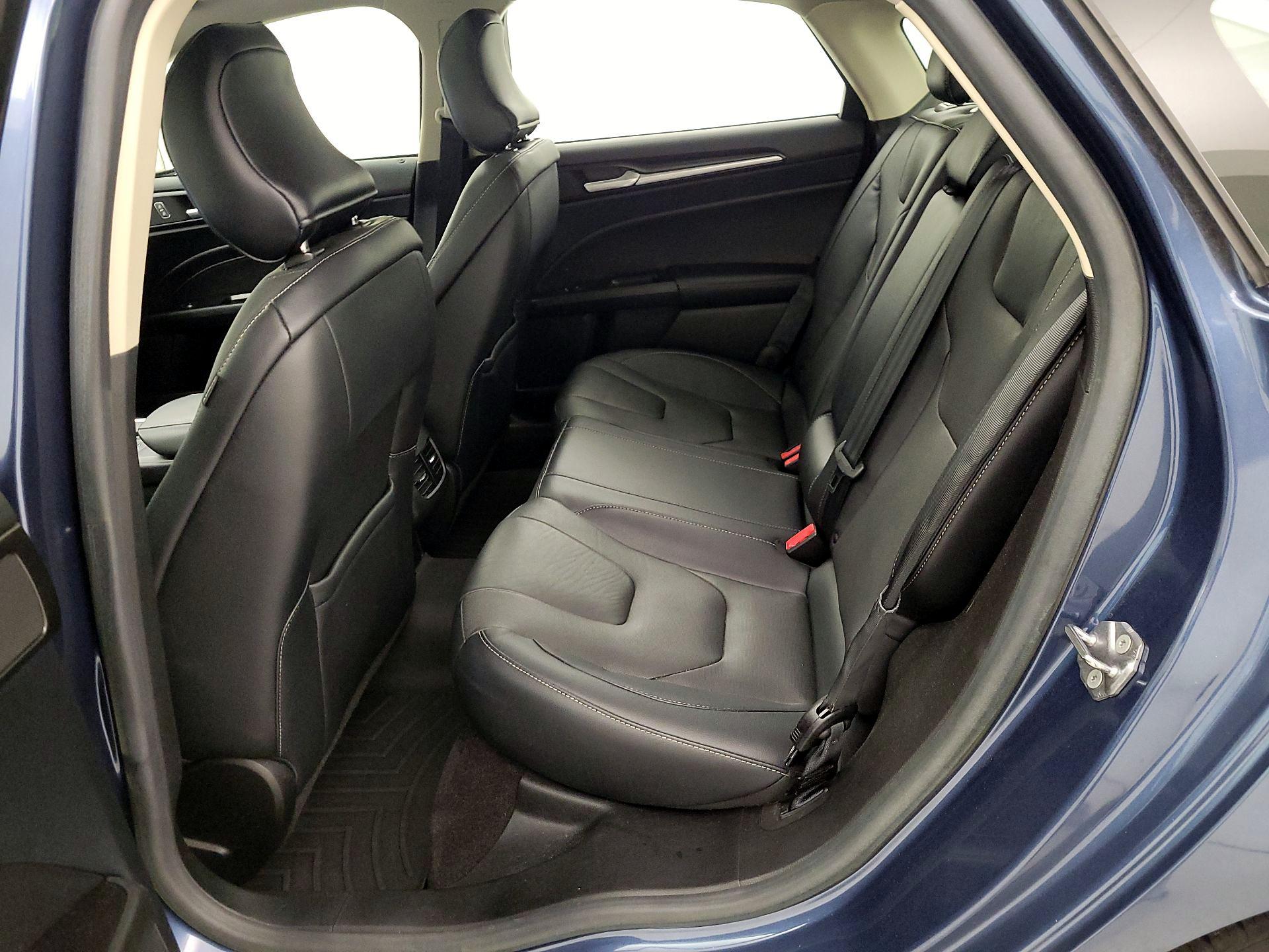 Thumbnail: 2019 Ford Fusion - 20