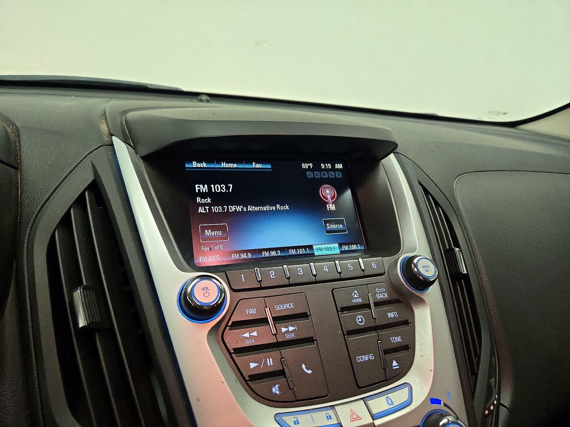 Thumbnail: 2014 Chevrolet Equinox - 14
